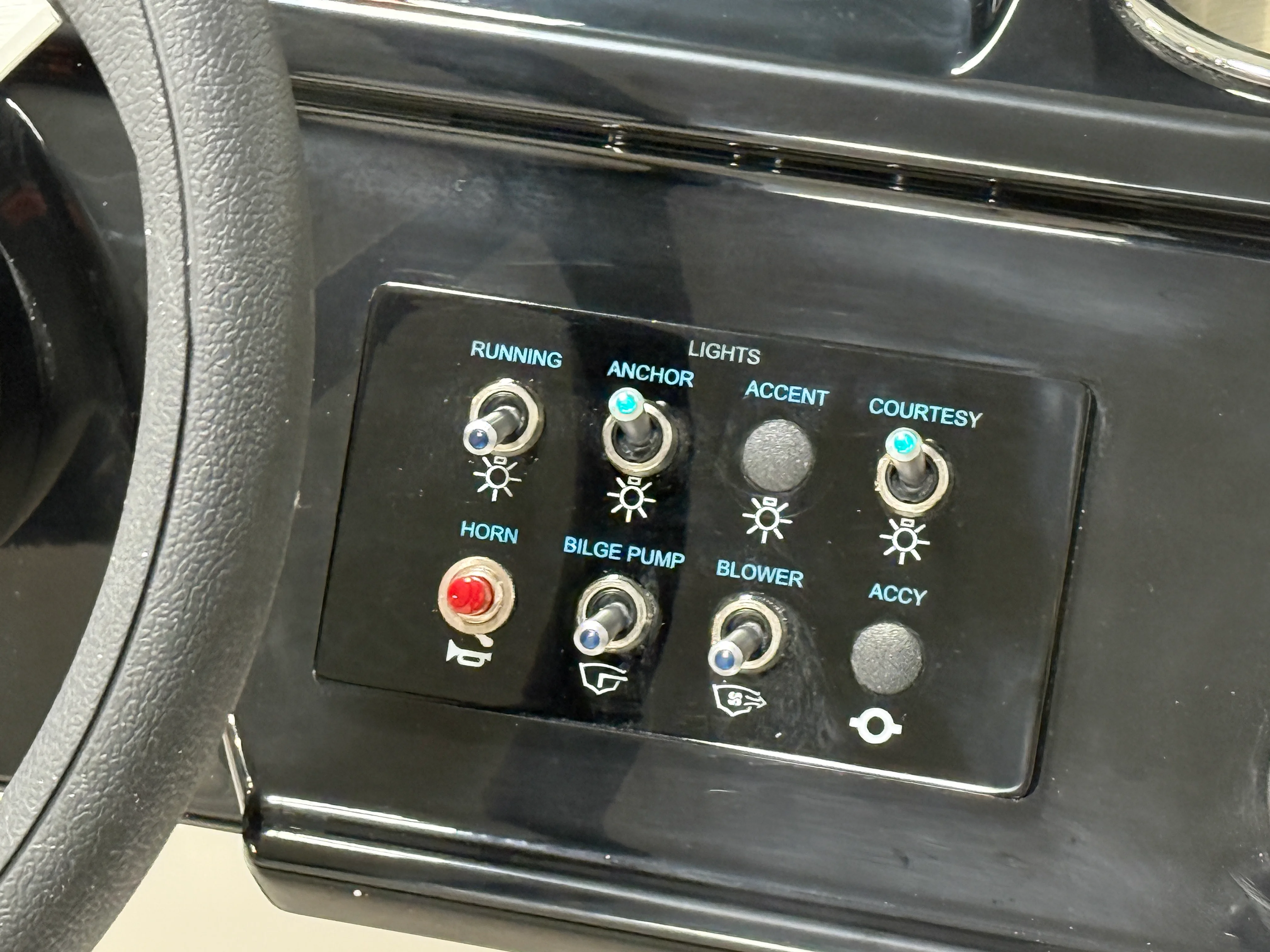 2026 Sea Ray SPX 210 Image Thumbnail #32