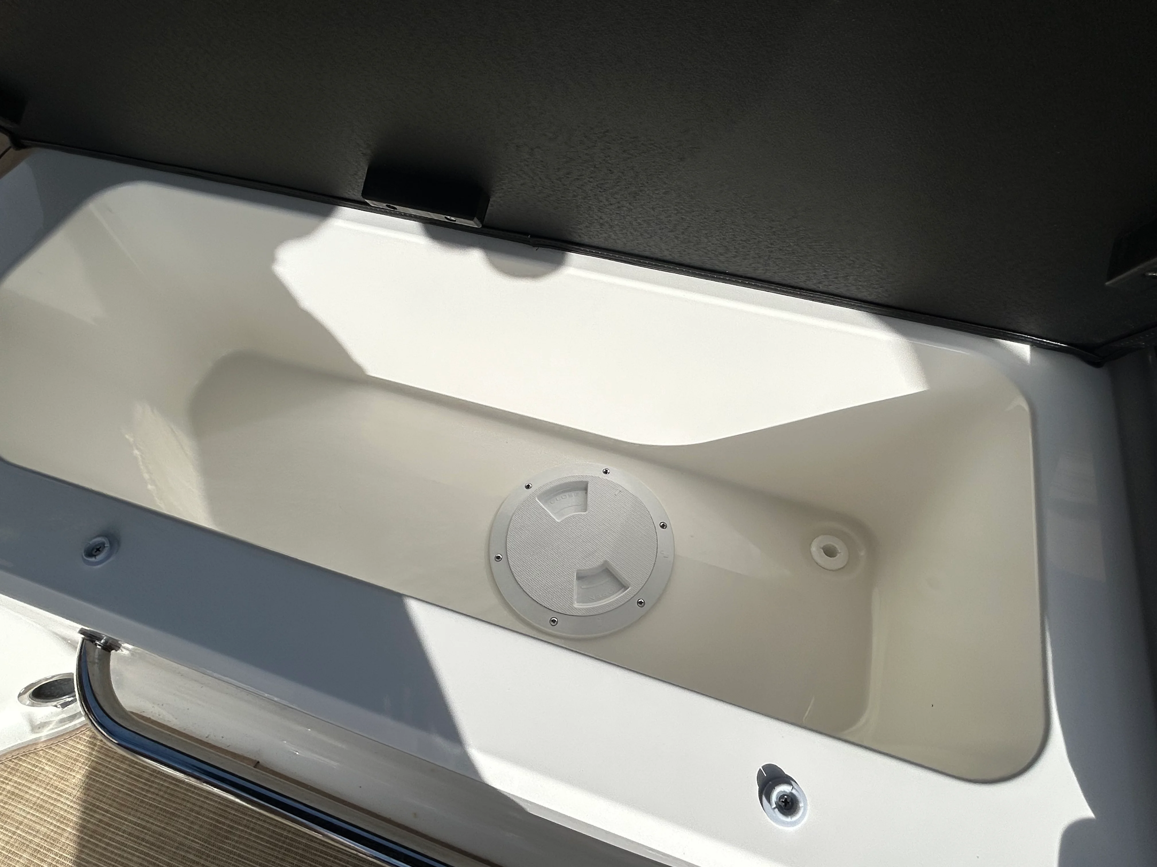 2026 Sea Ray SPX 210 Outboard Image Thumbnail #13