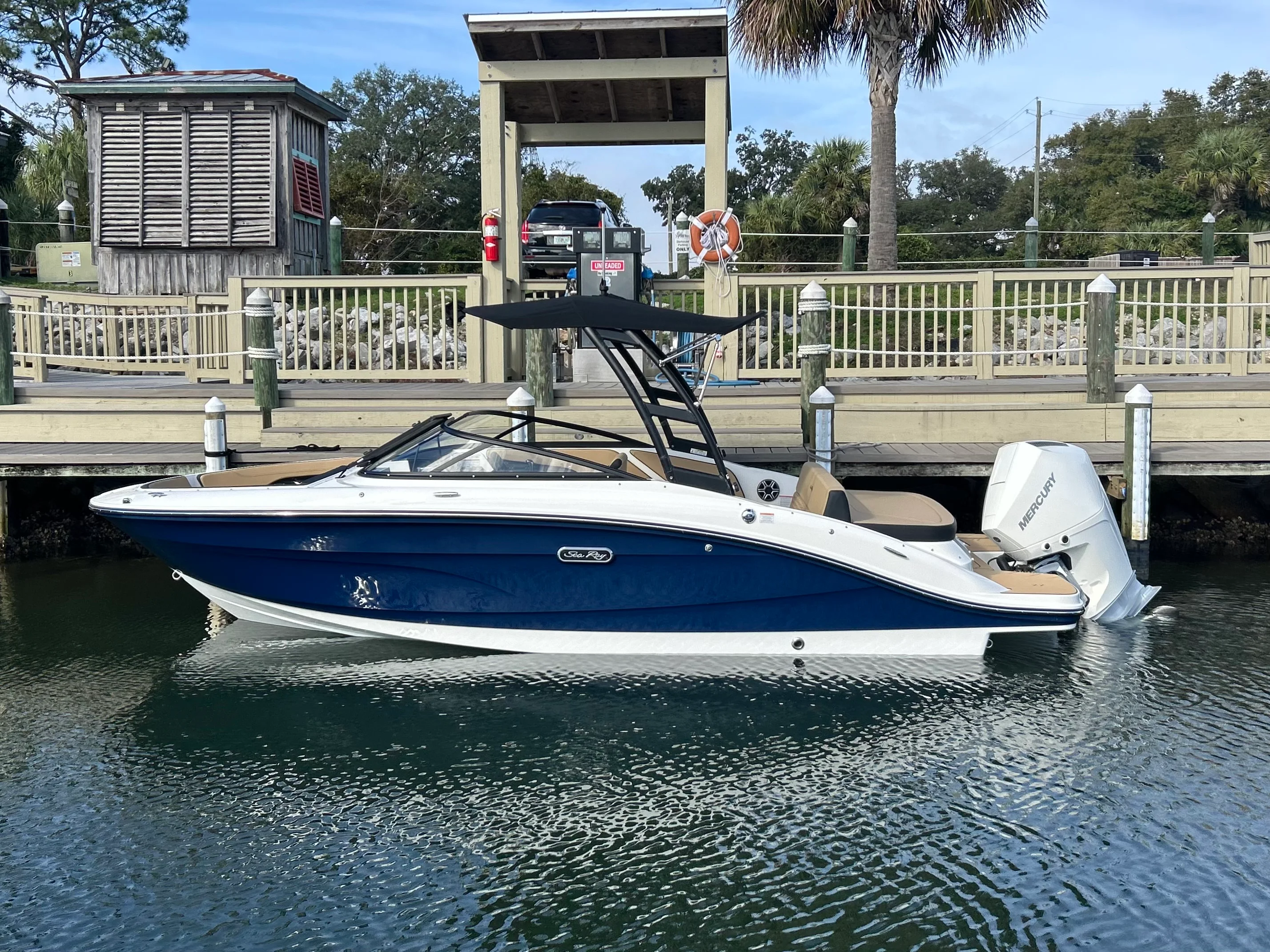 2026 Sea Ray SPX 210 Outboard Image Thumbnail #0