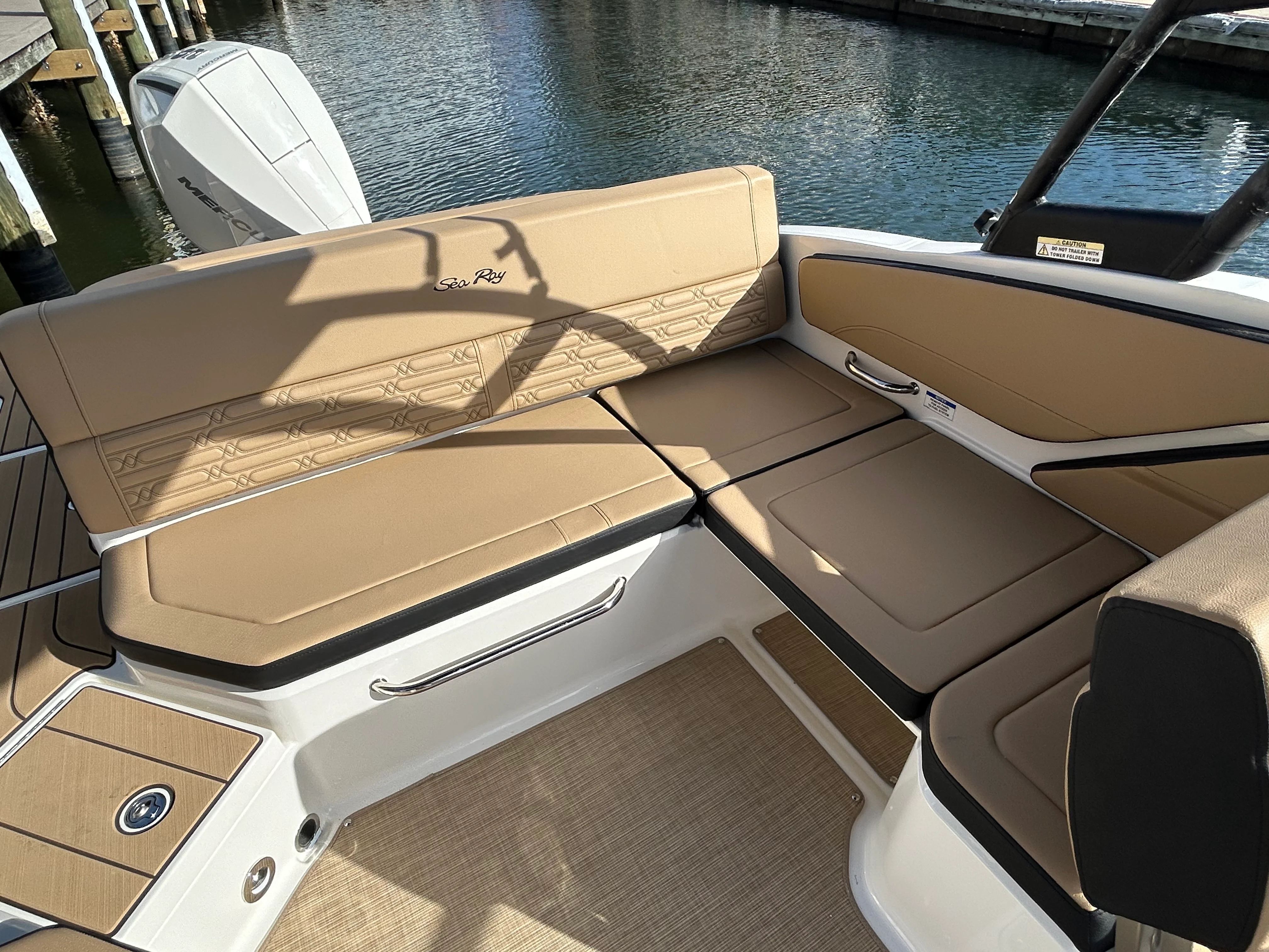 2026 Sea Ray SPX 210 Outboard Image Thumbnail #12