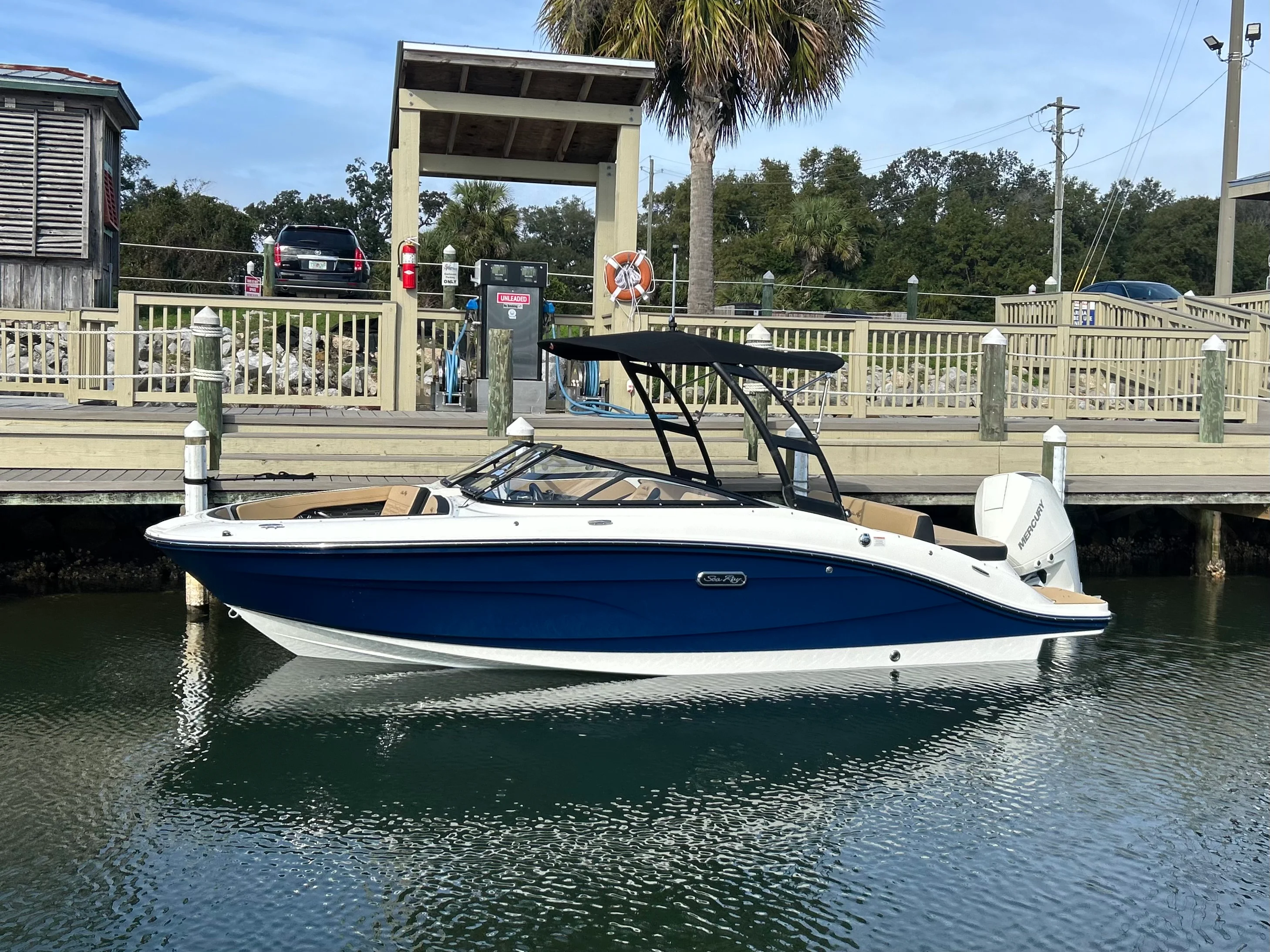 2026 Sea Ray SPX 210 Outboard Image Thumbnail #3