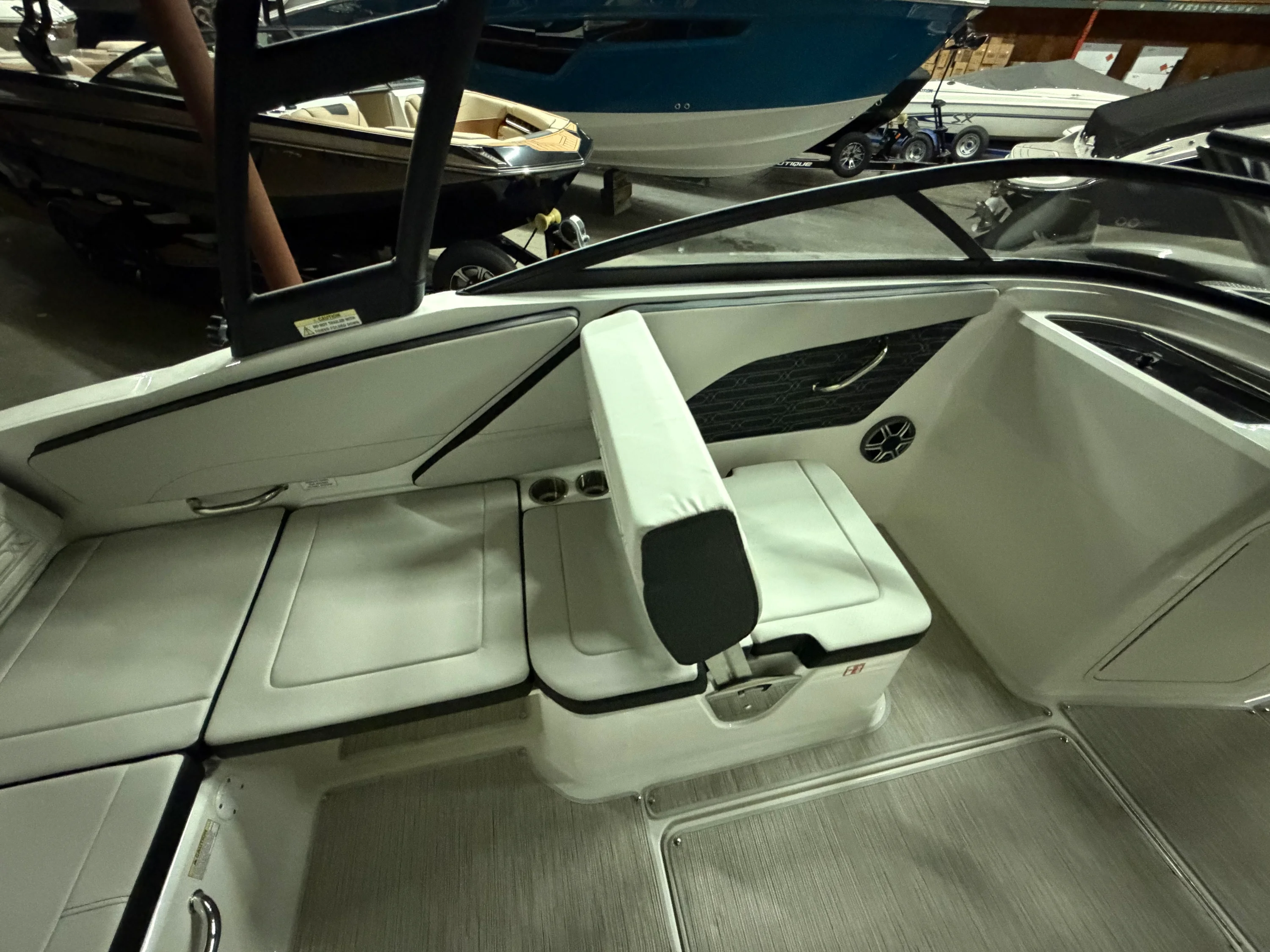 2026 Sea Ray SPX 210 Image Thumbnail #18