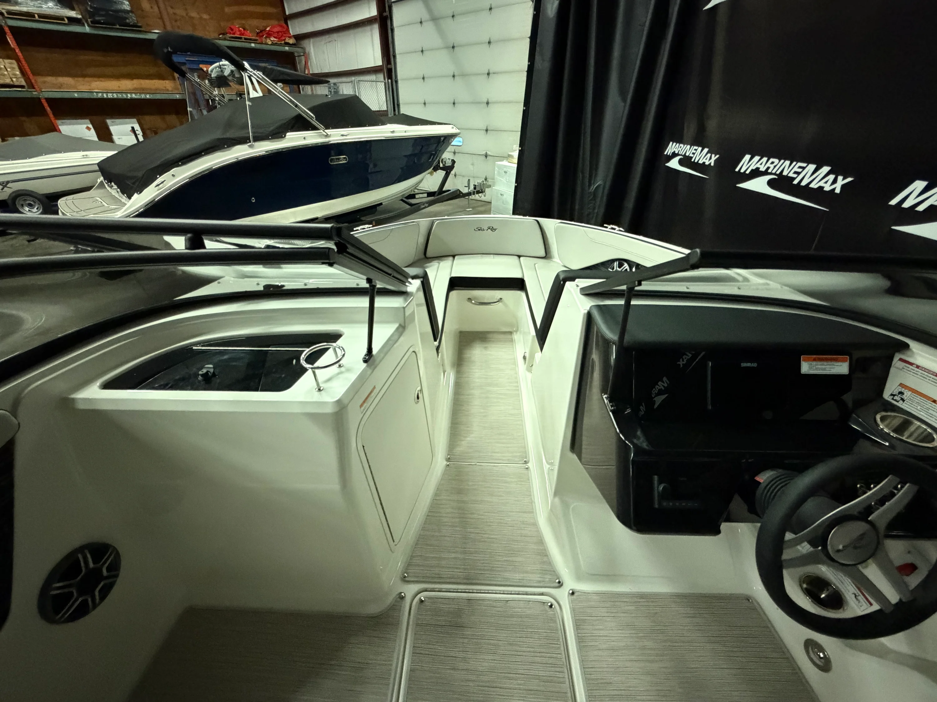 2026 Sea Ray SPX 210 Image Thumbnail #25