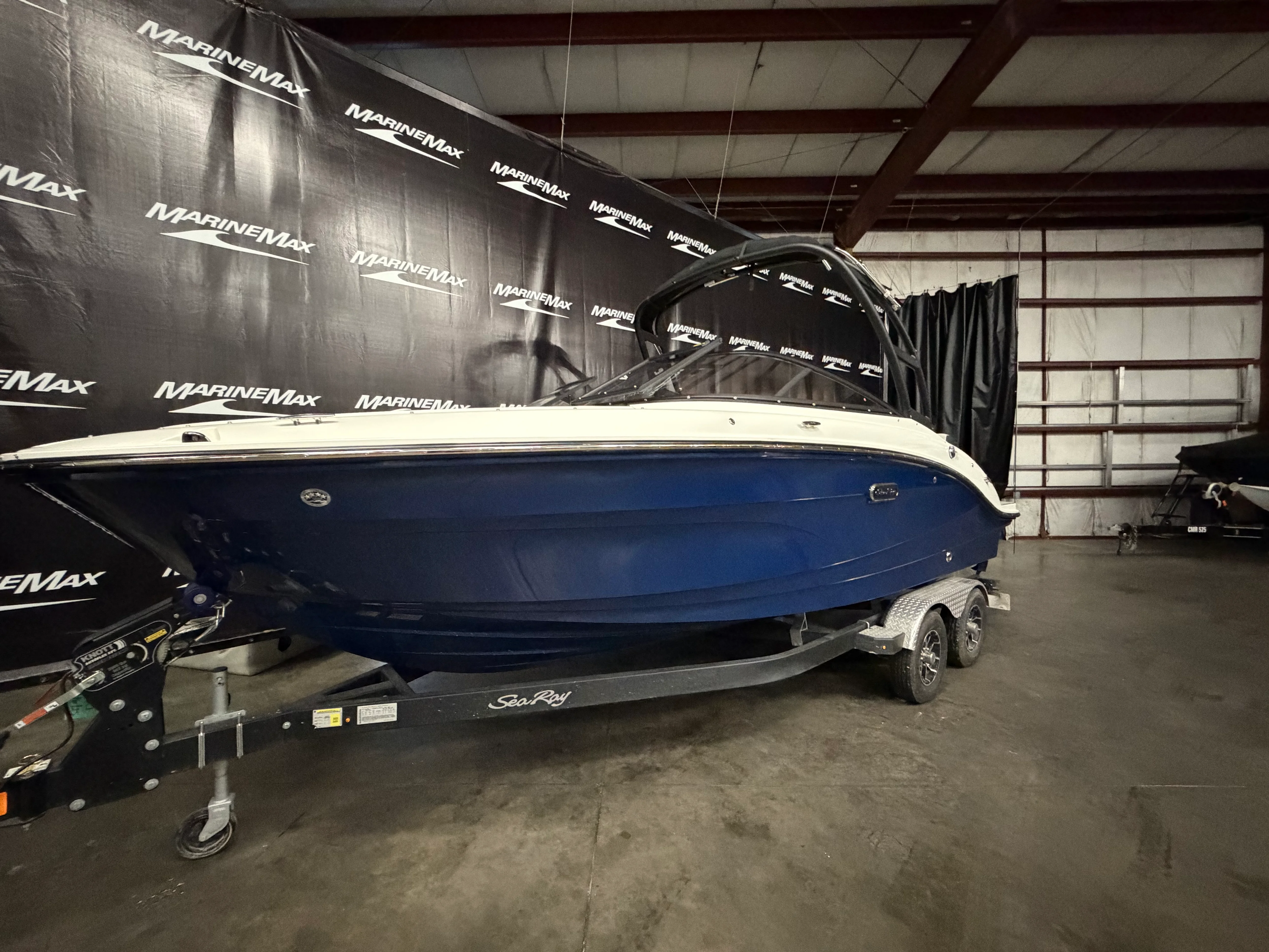 2026 Sea Ray SPX 210 Image Thumbnail #4