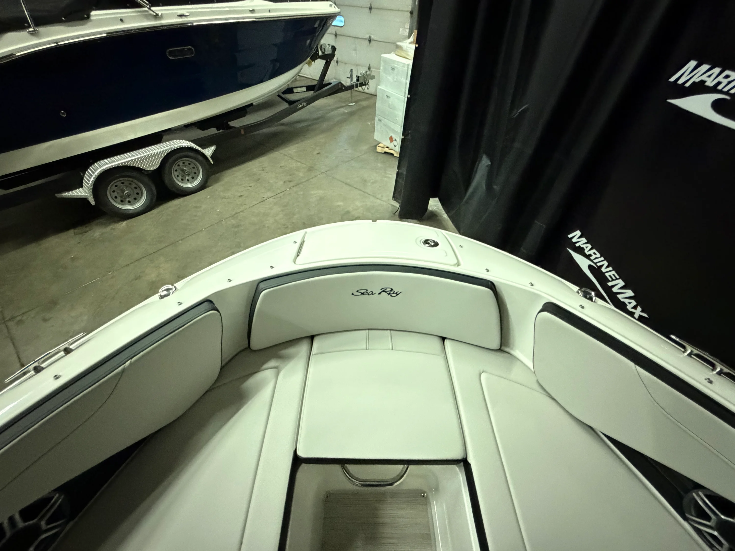 2026 Sea Ray SPX 210 Image Thumbnail #28