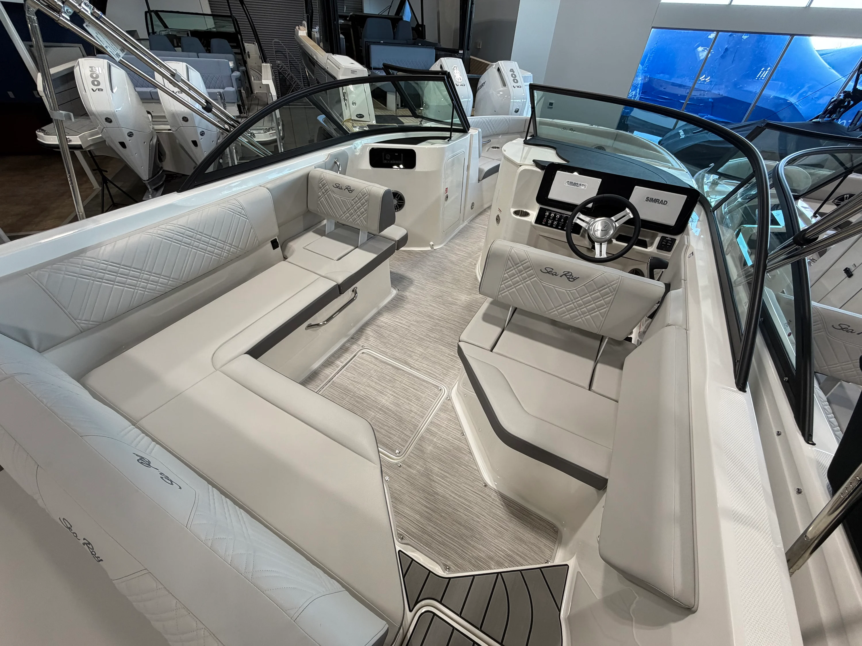 2026 Sea Ray SDX 230 Image Thumbnail #15