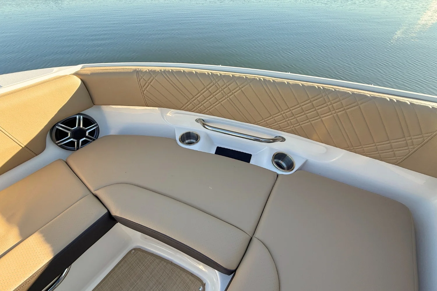 2026 Sea Ray SDX 230 Image Thumbnail #29