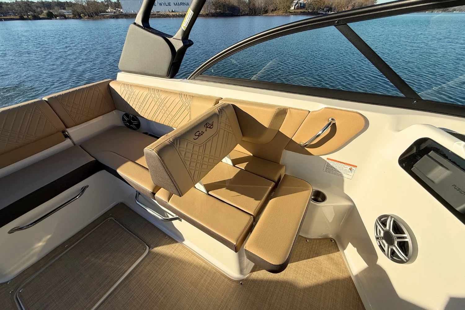 2026 Sea Ray SDX 230 Image Thumbnail #21