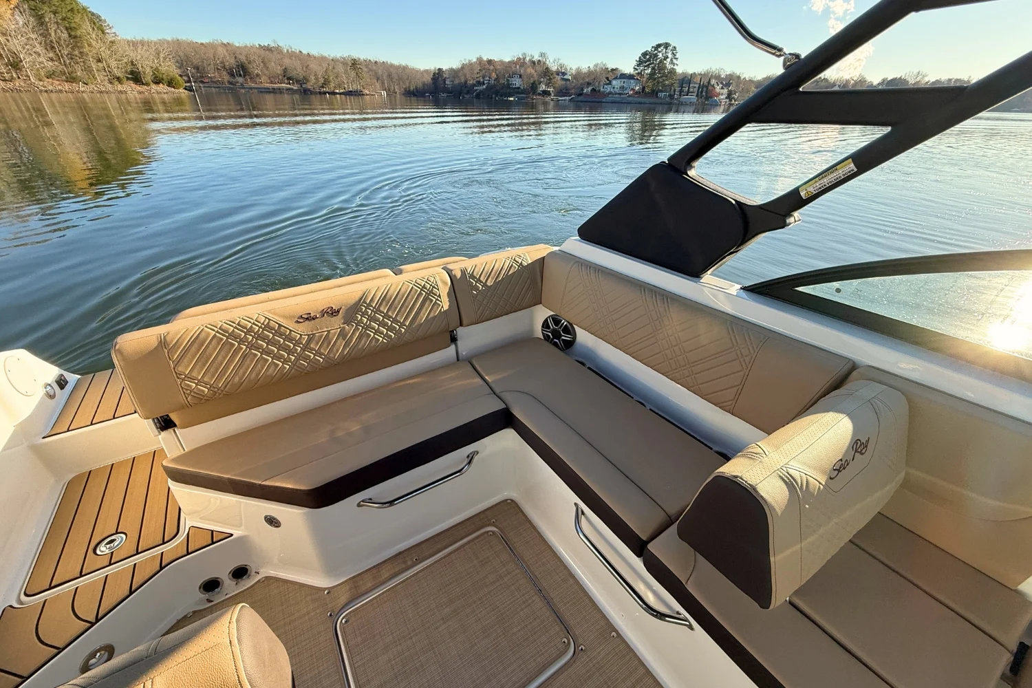 2026 Sea Ray SDX 230 Image Thumbnail #13