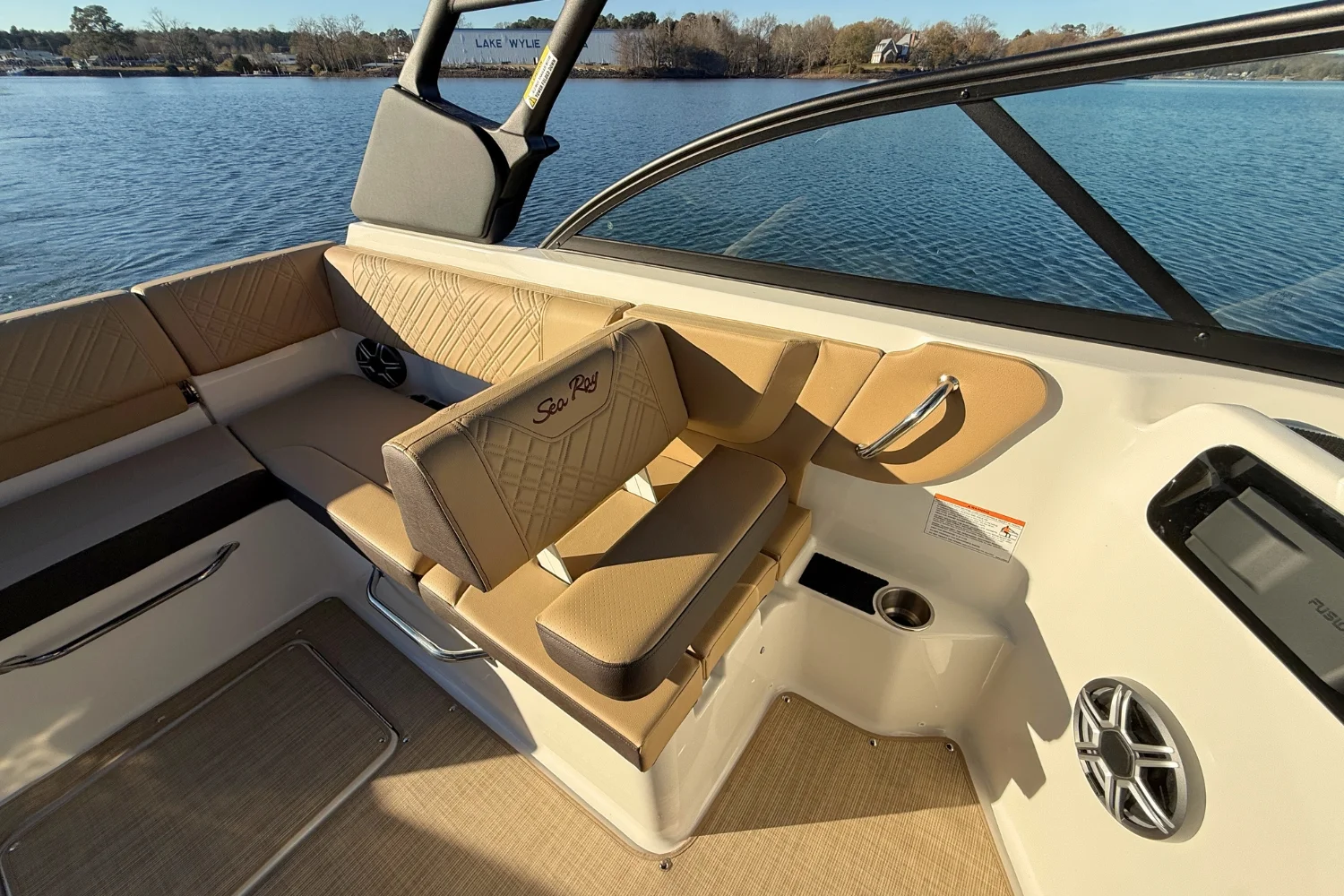 2026 Sea Ray SDX 230 Image Thumbnail #20