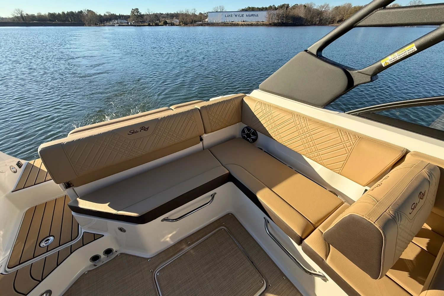 2026 Sea Ray SDX 230 Image Thumbnail #11