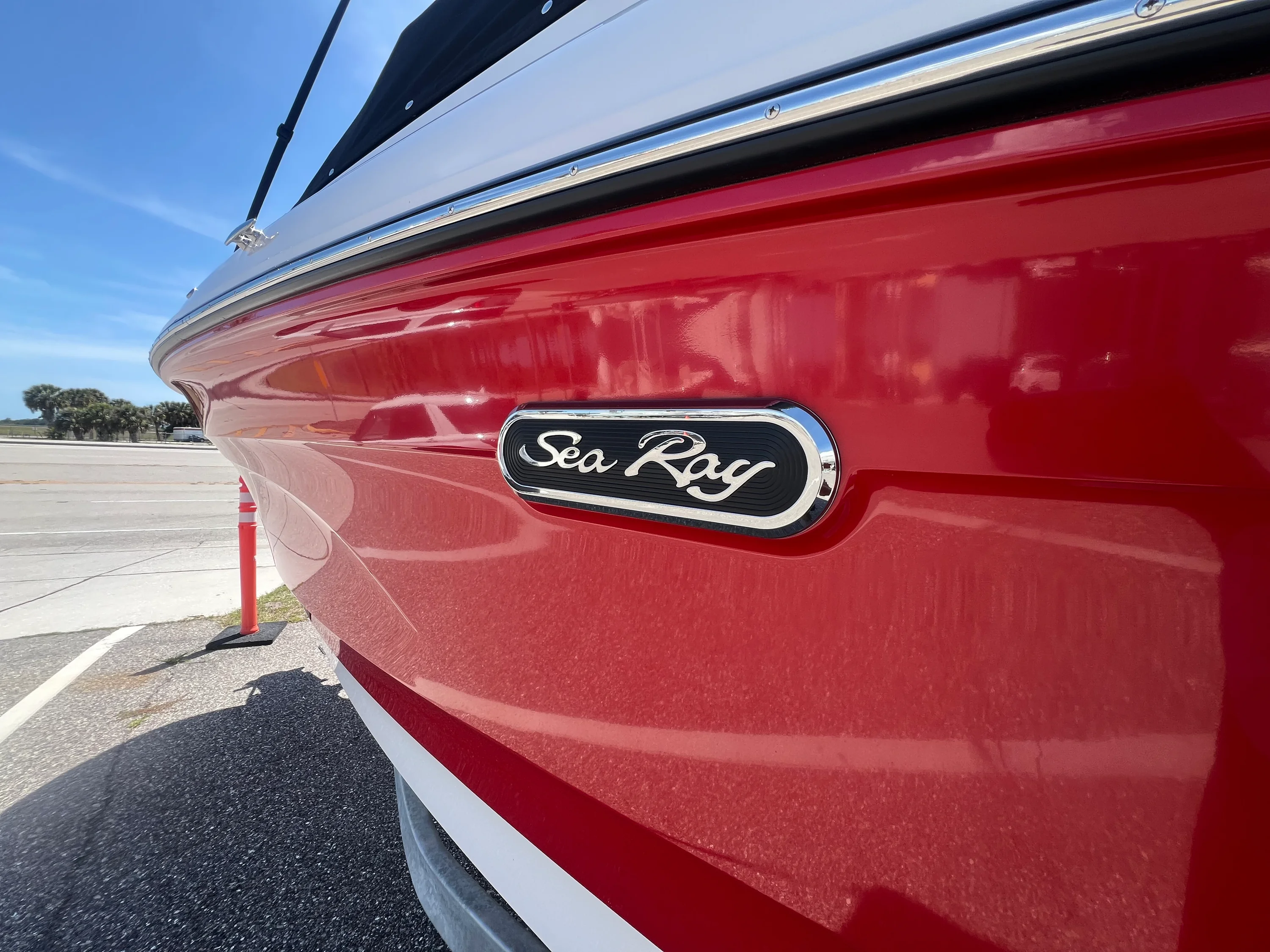 2026 Sea Ray SPX 210 Outboard Image Thumbnail #4