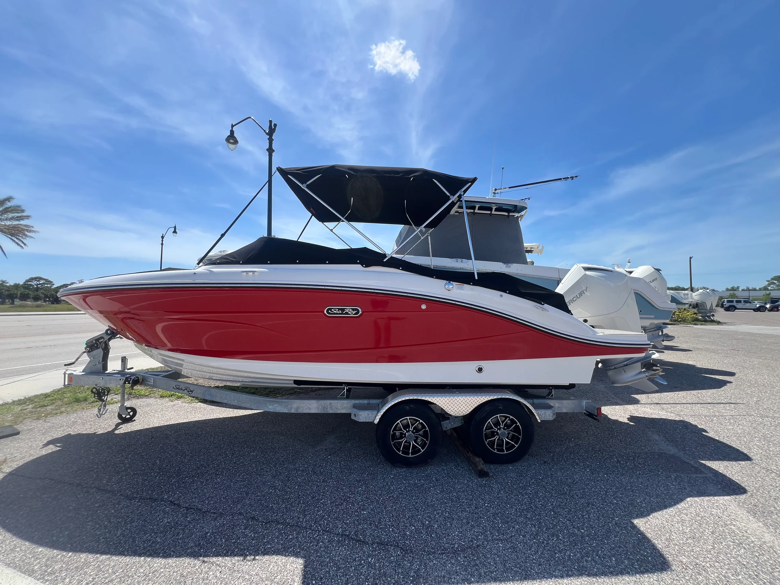 2026 Sea Ray SPX 210 Outboard Image Thumbnail #0
