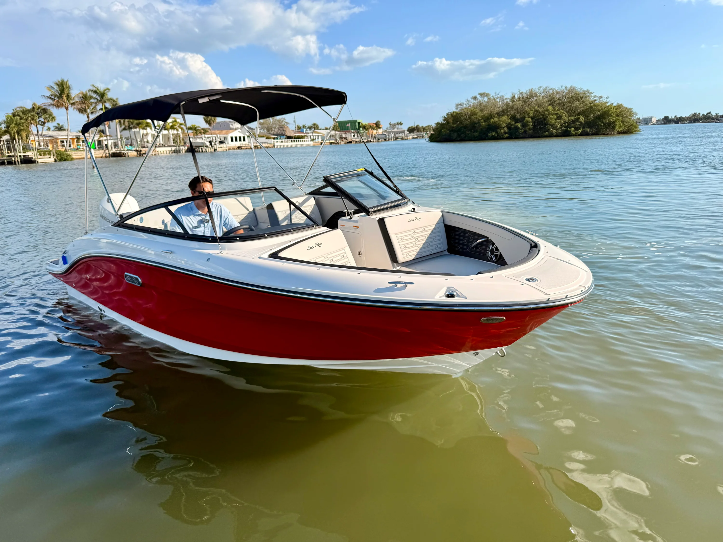 2026 Sea Ray SPX 210 Outboard Image Thumbnail #27