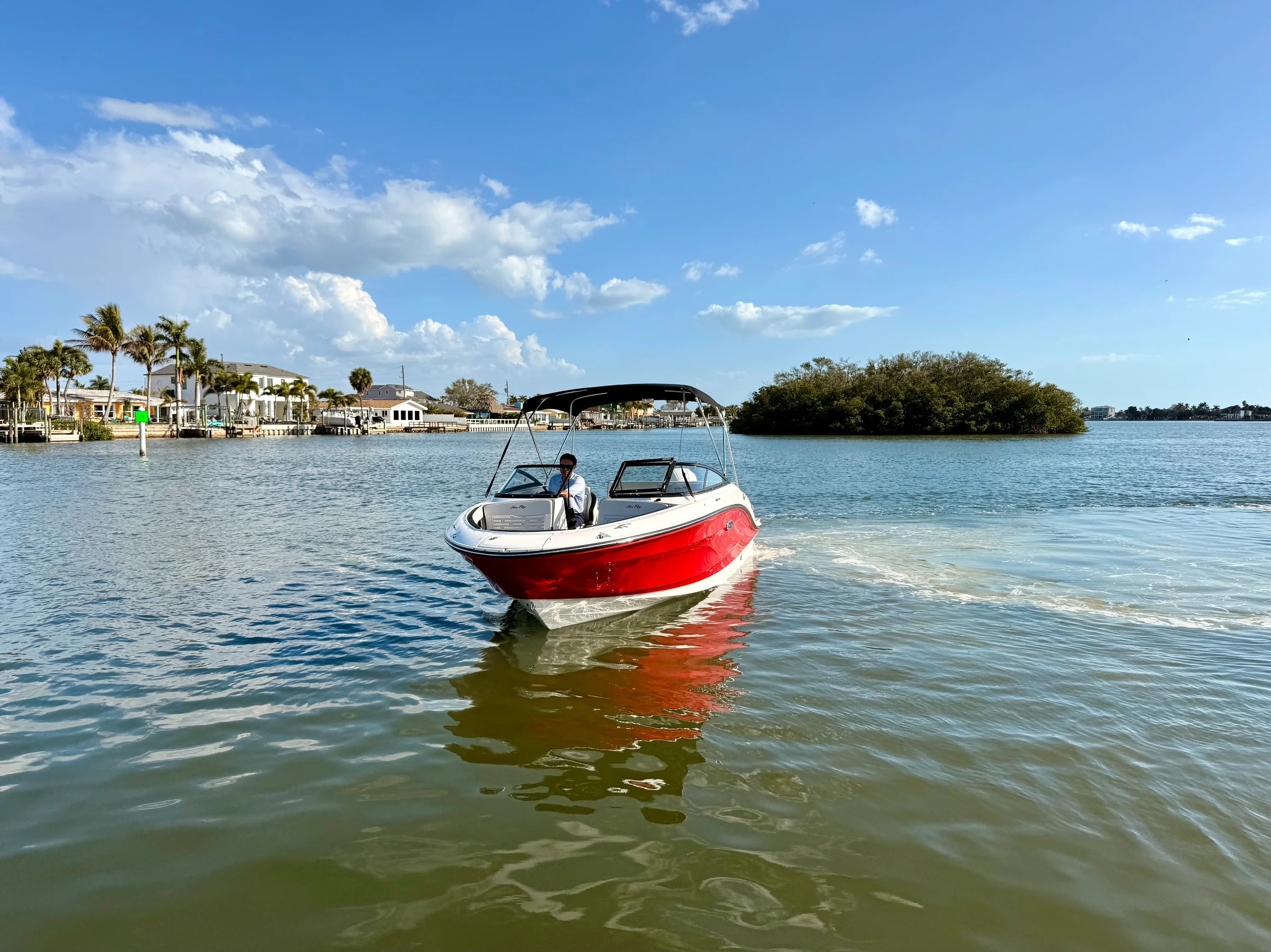 2026 Sea Ray SPX 210 Outboard Image Thumbnail #21