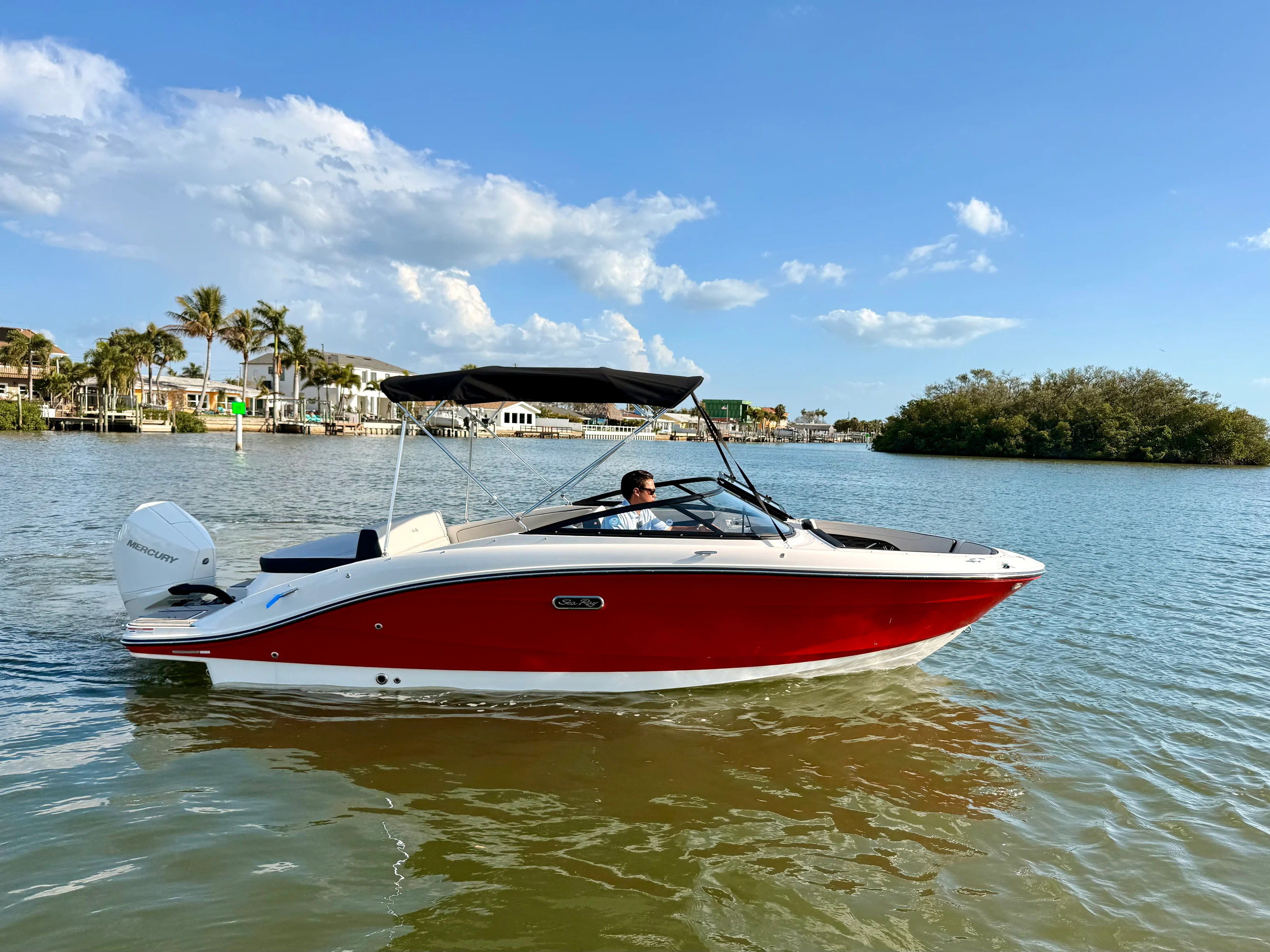 2026 Sea Ray SPX 210 Outboard Image Thumbnail #0