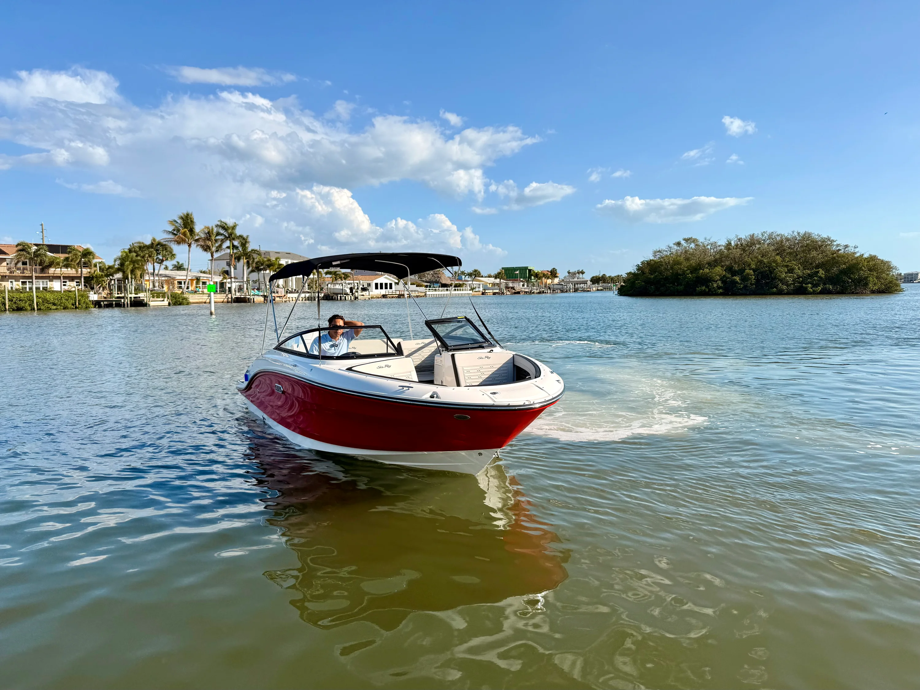 2026 Sea Ray SPX 210 Outboard Image Thumbnail #25