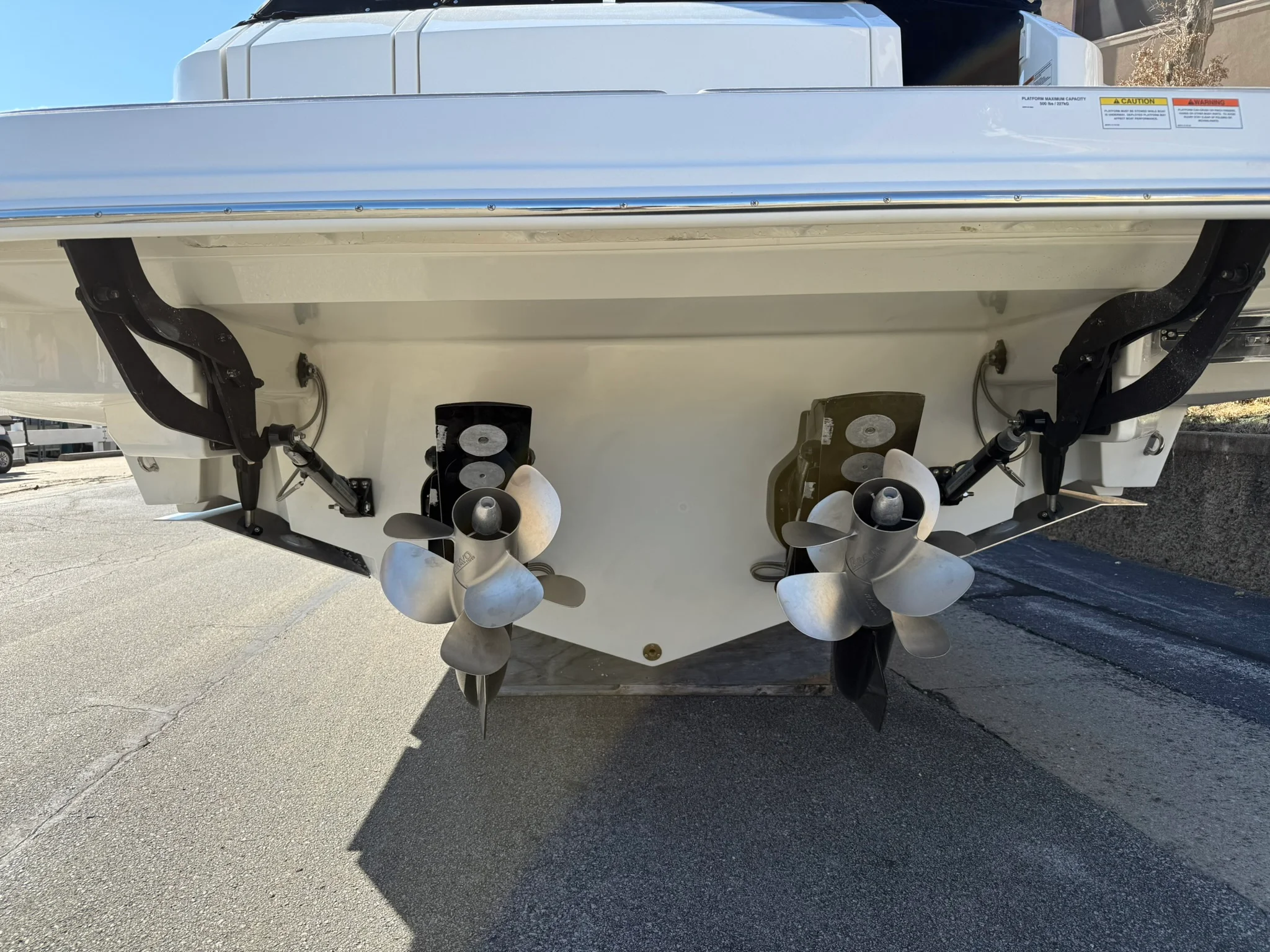 2026 Sea Ray Sundancer 320 Image Thumbnail #4