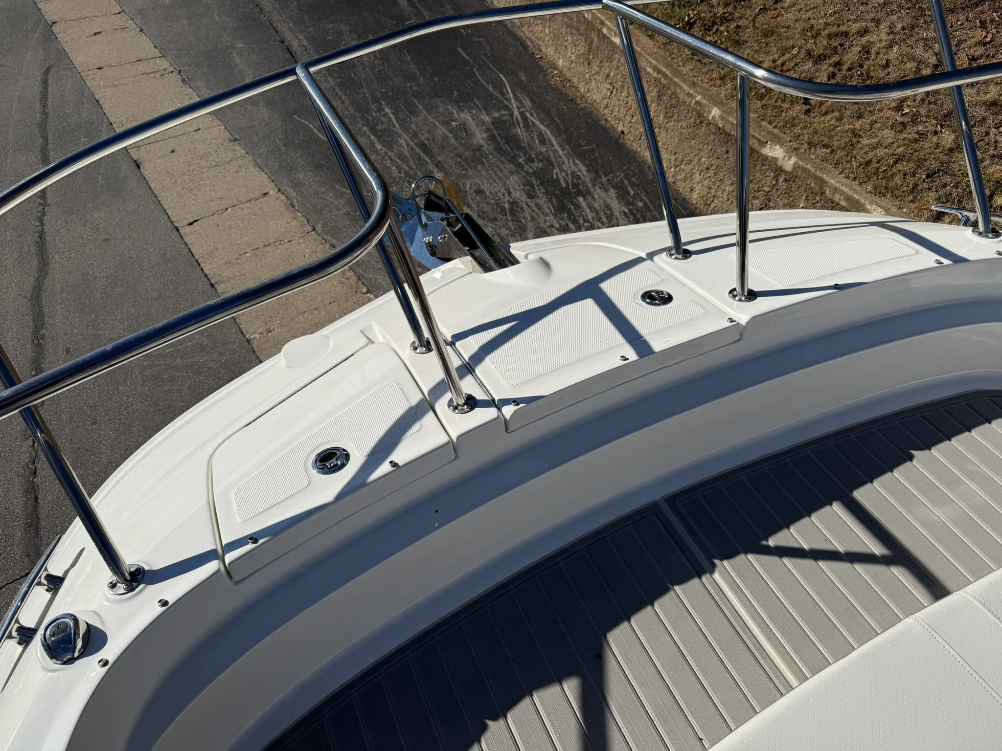 2026 Sea Ray Sundancer 320 Image Thumbnail #10