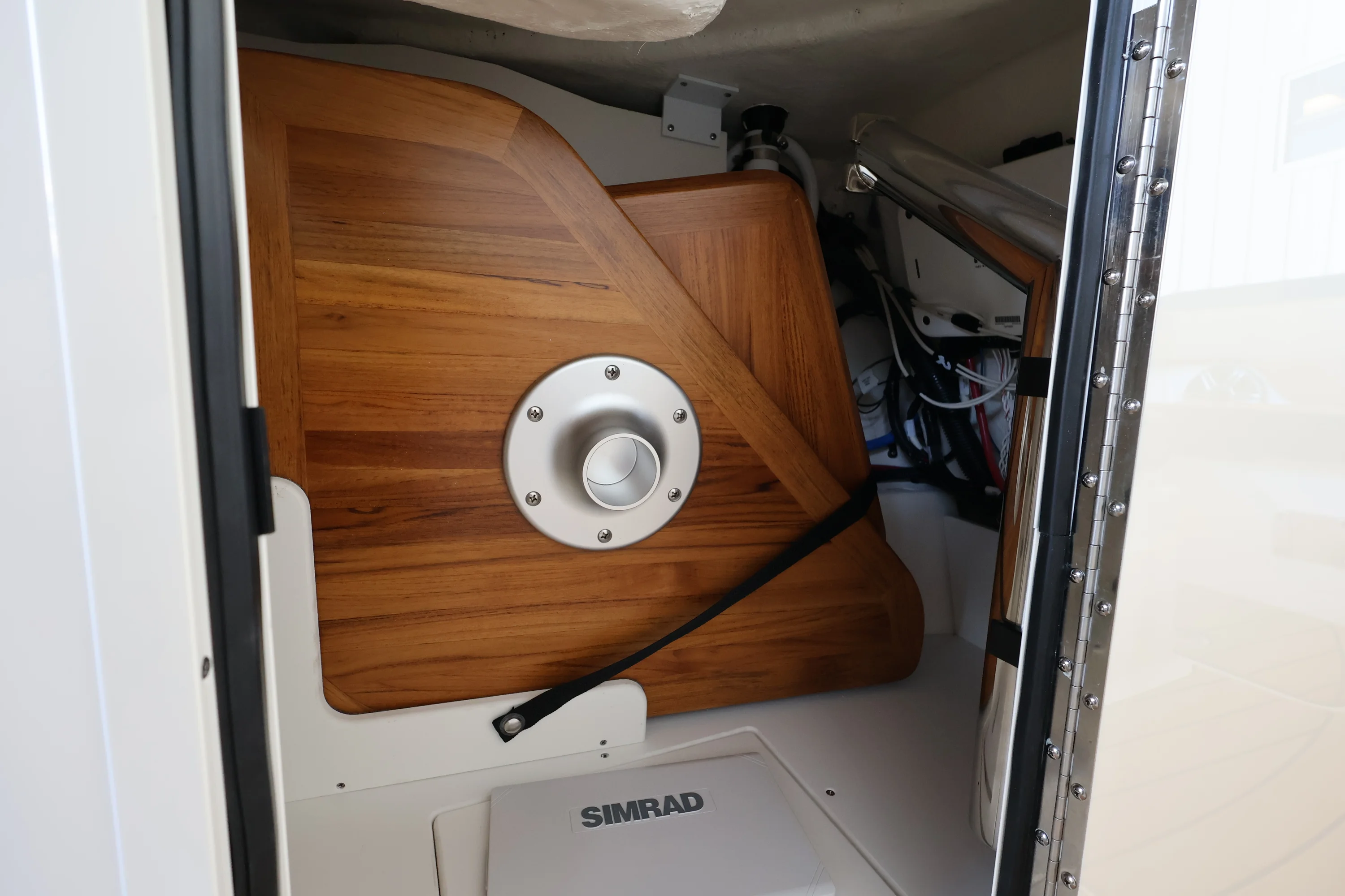 2026 Sea Ray SDX 250 Outboard Image Thumbnail #22