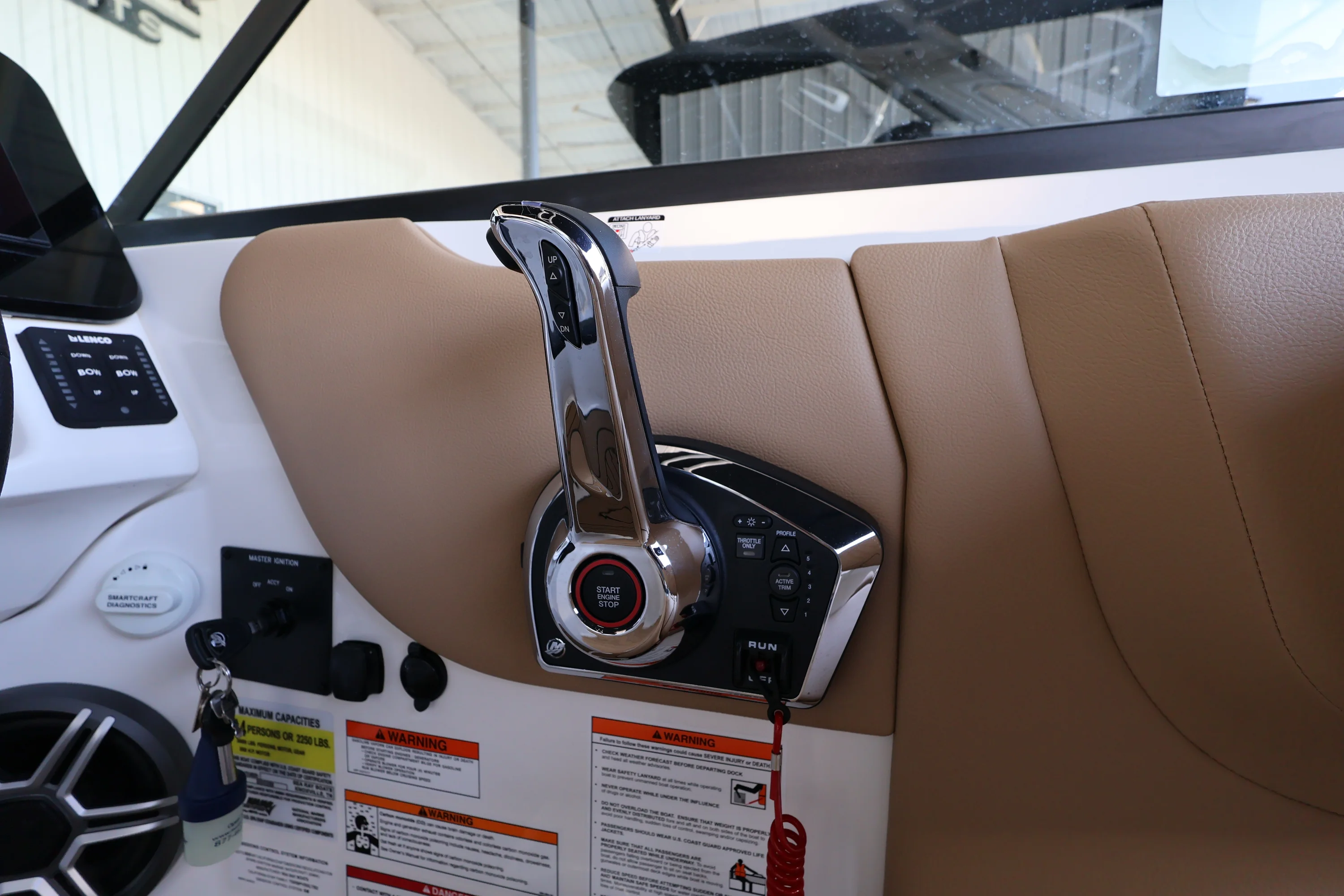 2026 Sea Ray SDX 250 Outboard Image Thumbnail #13