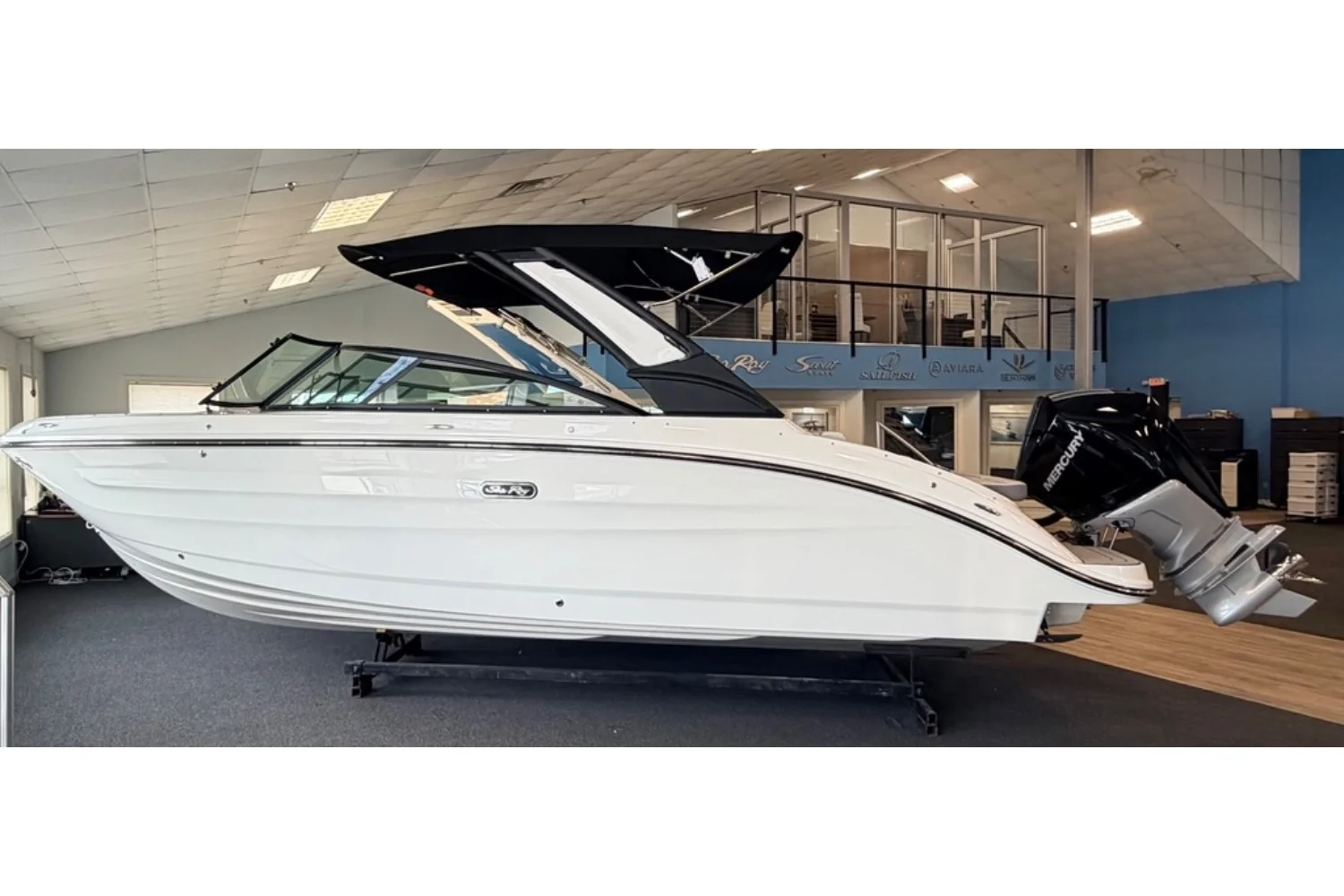 2026 Sea Ray SDX 250 Outboard Image Thumbnail #0