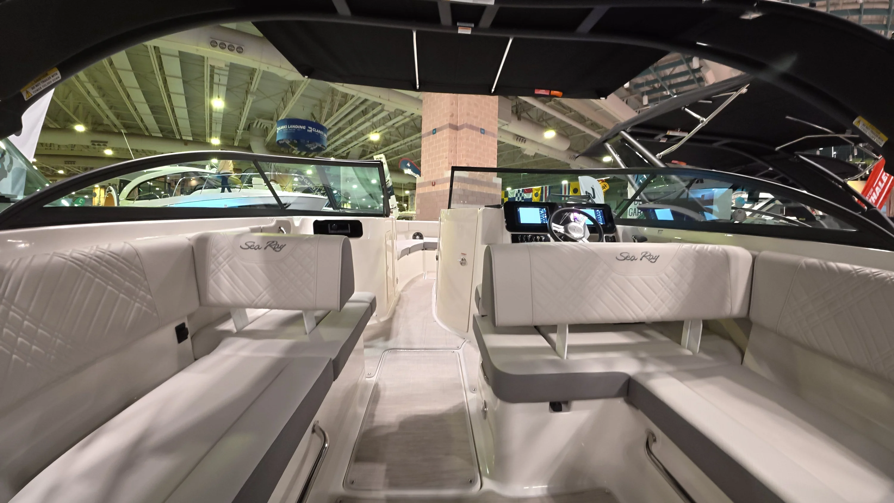 2026 Sea Ray SDX 250 Outboard Image Thumbnail #13