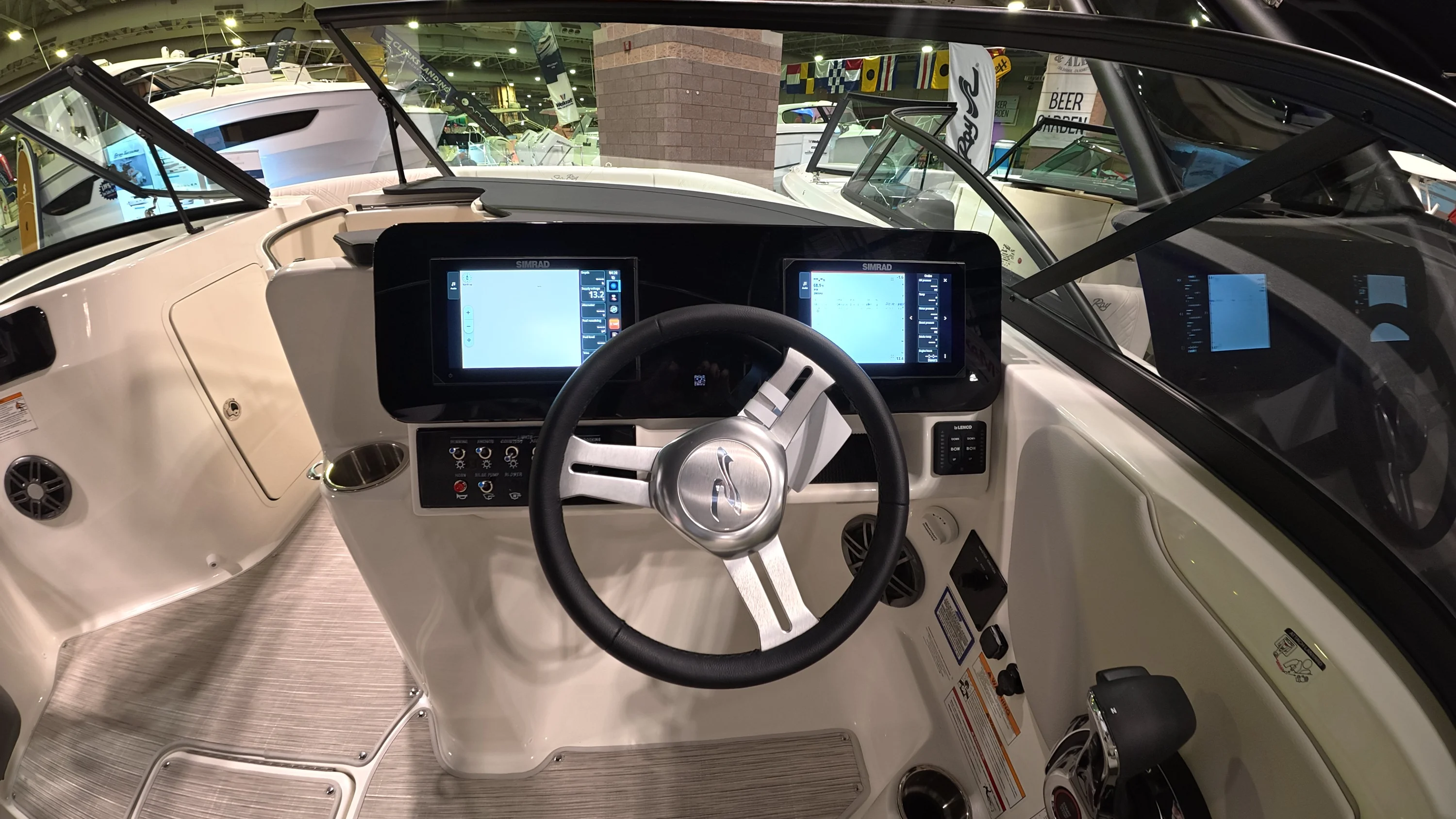 2026 Sea Ray SDX 250 Outboard Image Thumbnail #16