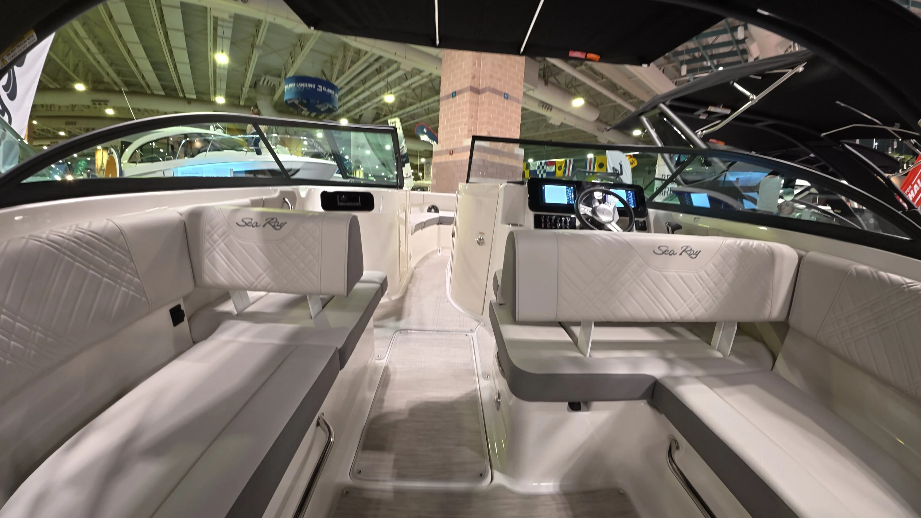 2026 Sea Ray SDX 250 Outboard Image Thumbnail #12