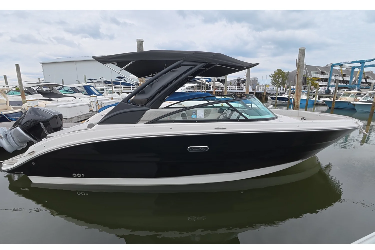 2026 Sea Ray SDX 270 Outboard Image Thumbnail #0