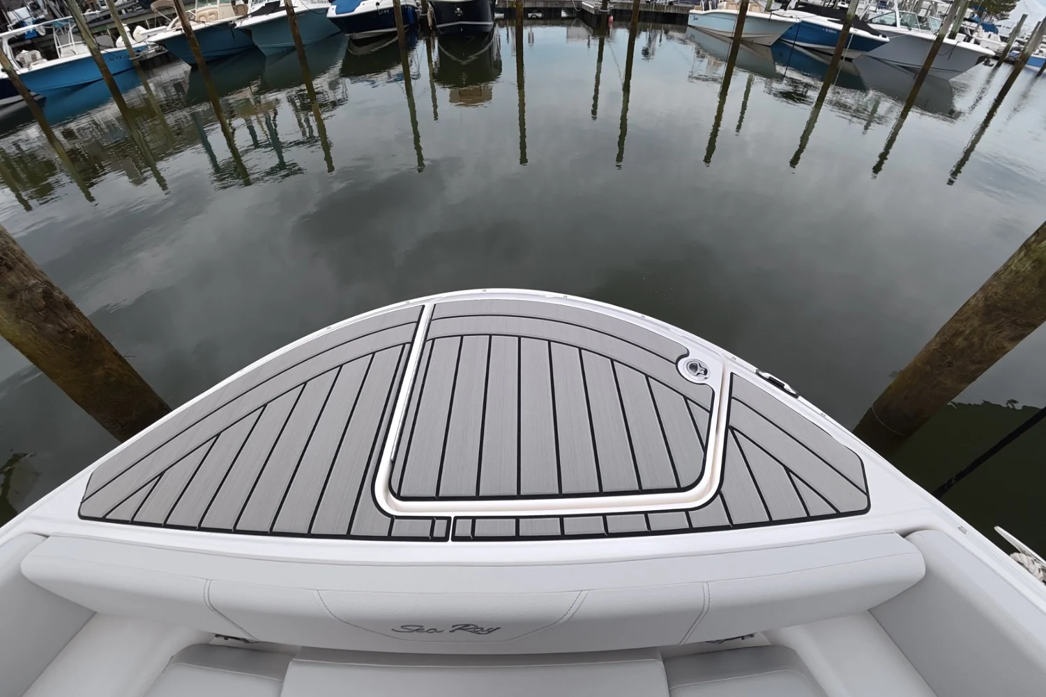 2026 Sea Ray SDX 270 Outboard Image Thumbnail #28