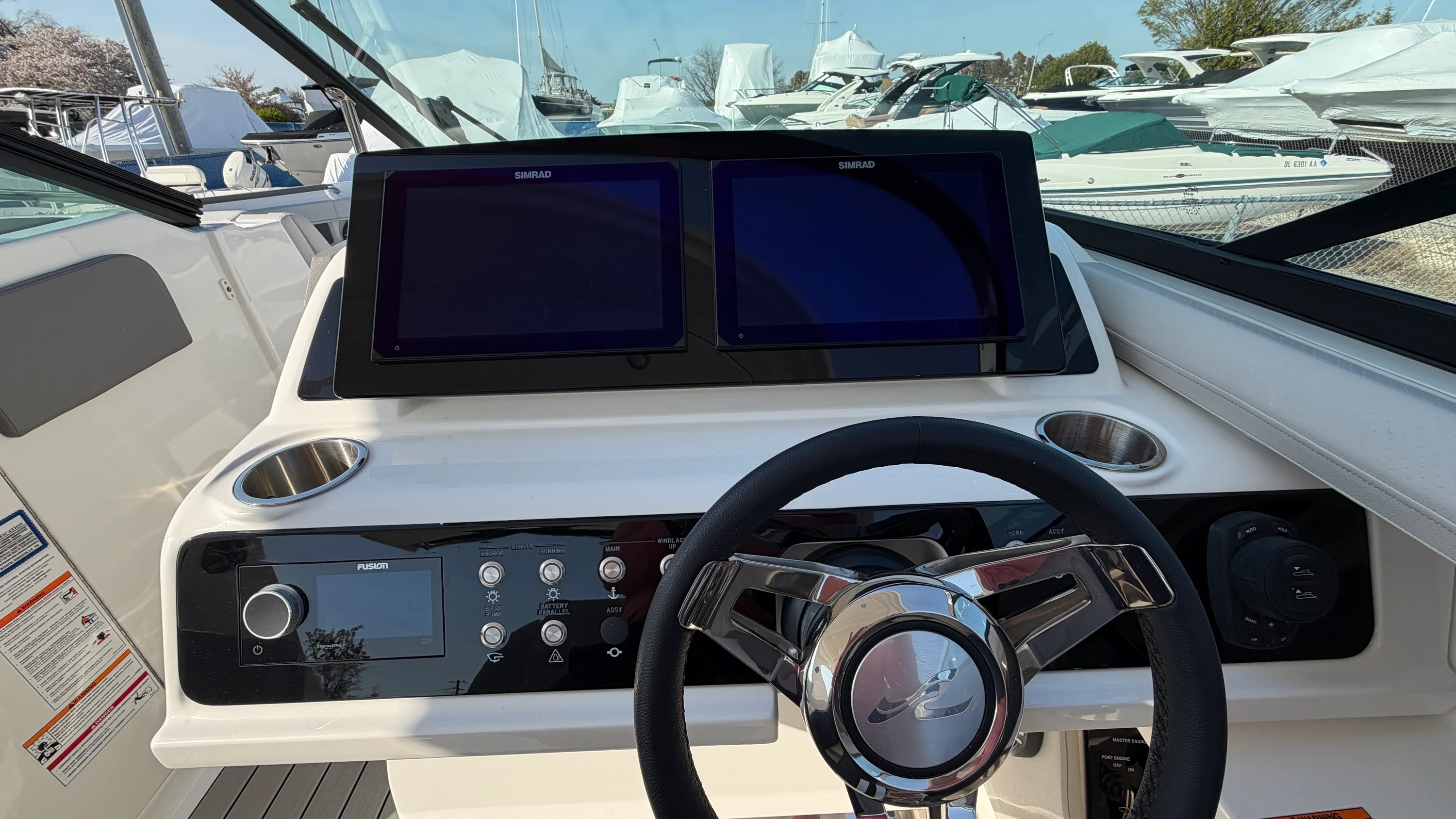 2026 Sea Ray SLX 310 Outboard Image Thumbnail #28