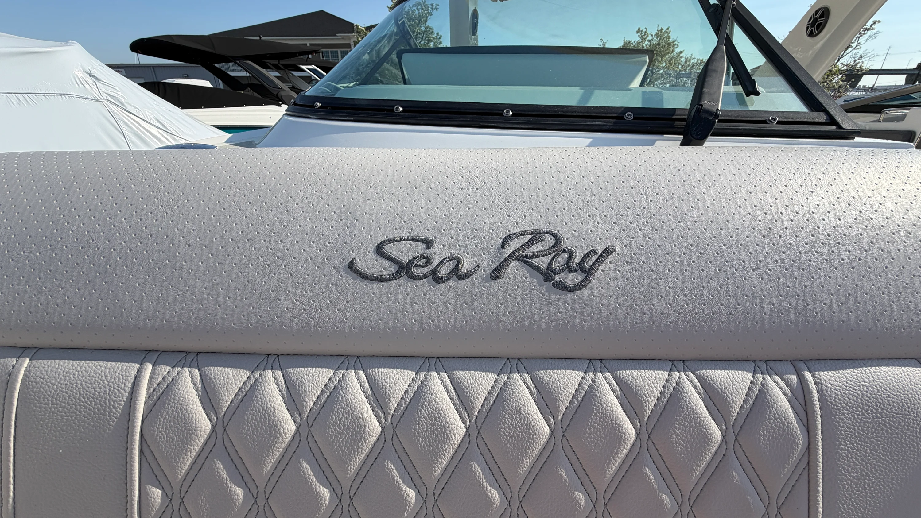 2026 Sea Ray SLX 310 Outboard Image Thumbnail #52