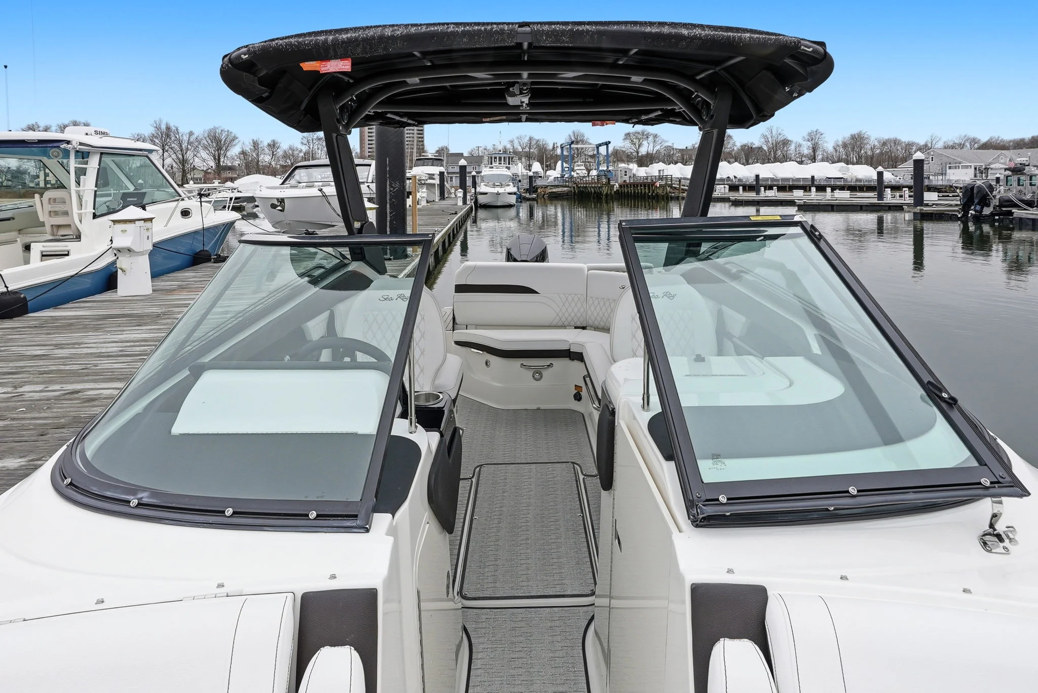 2026 Sea Ray SLX 260 Outboard Image Thumbnail #26