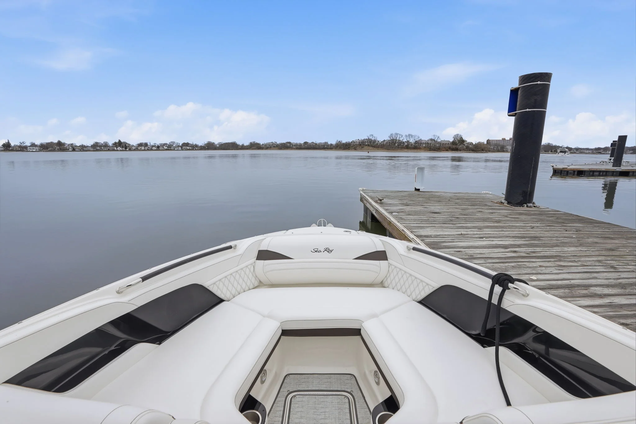 2026 Sea Ray SLX 260 Outboard Image Thumbnail #23