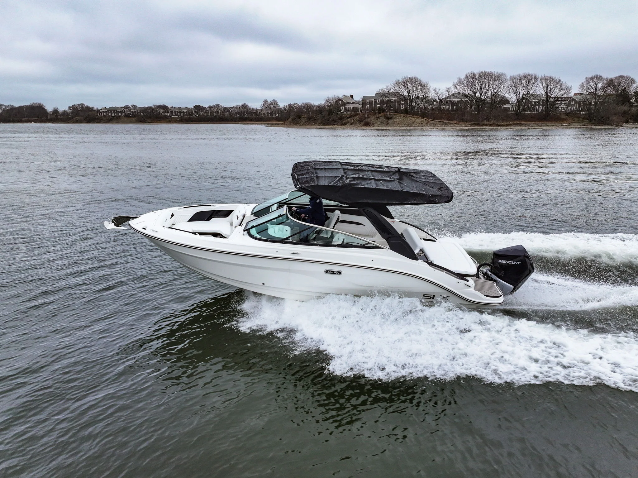 2026 Sea Ray SLX 260 Outboard Image Thumbnail #0