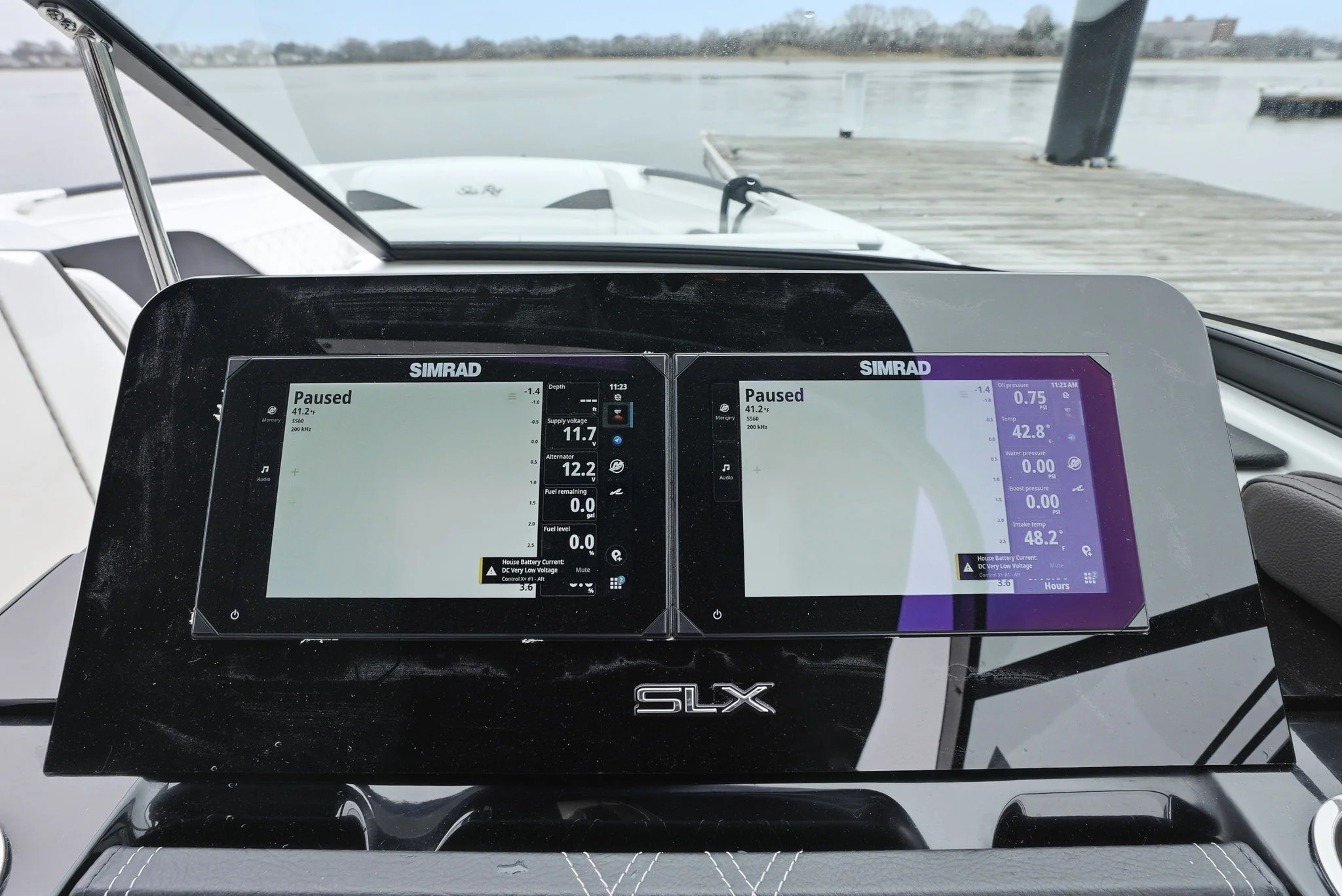2026 Sea Ray SLX 260 Outboard Image Thumbnail #16