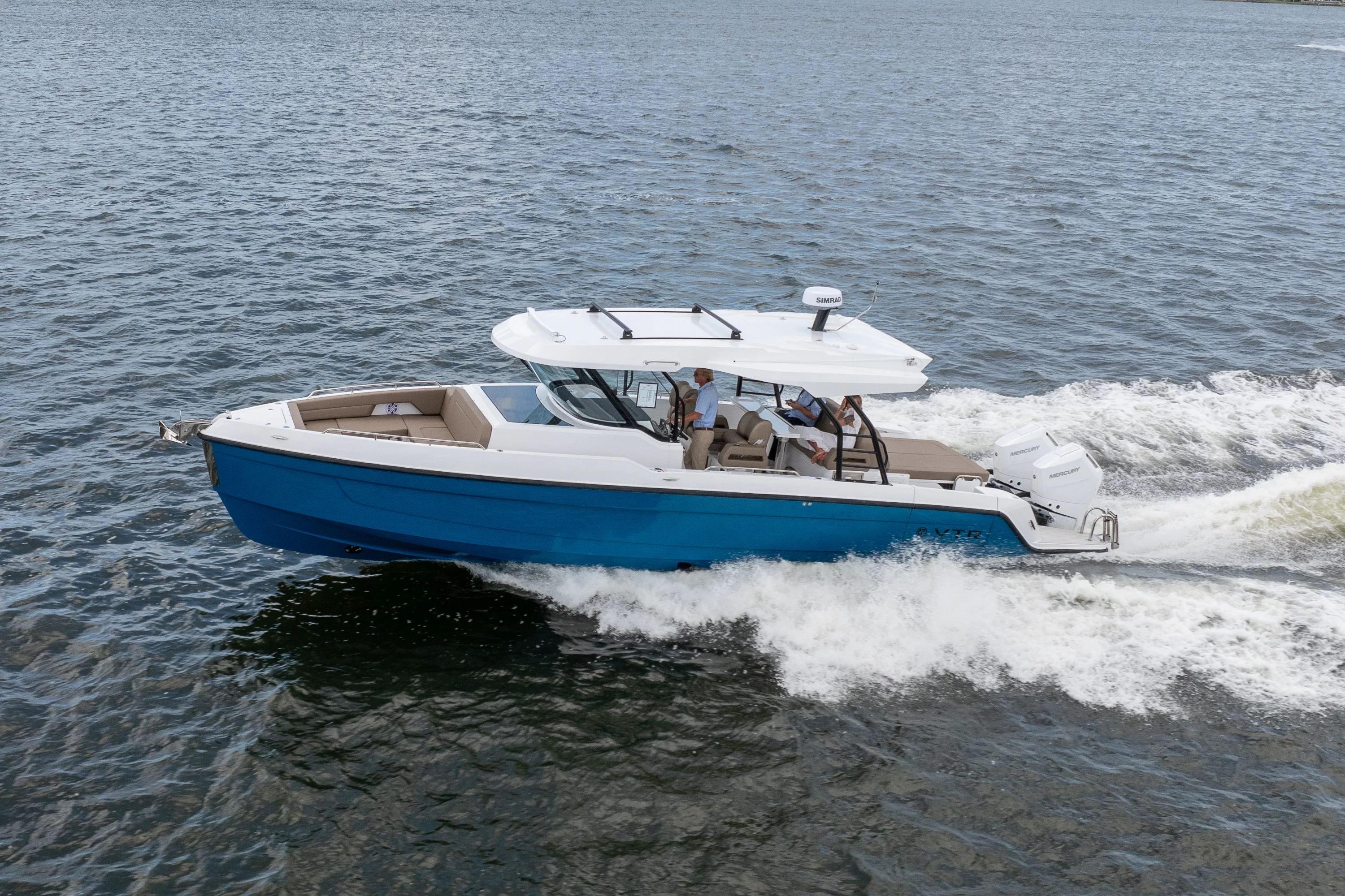 2026 Cruisers Yachts 38 VTR Image Thumbnail #31