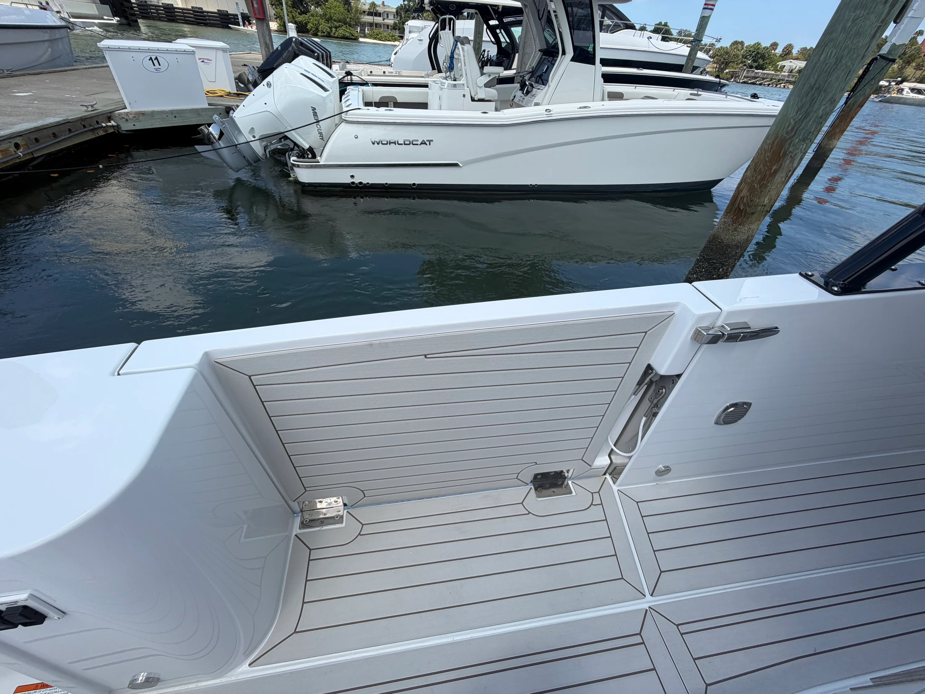 2026 Cruisers Yachts 38 VTR Image Thumbnail #49