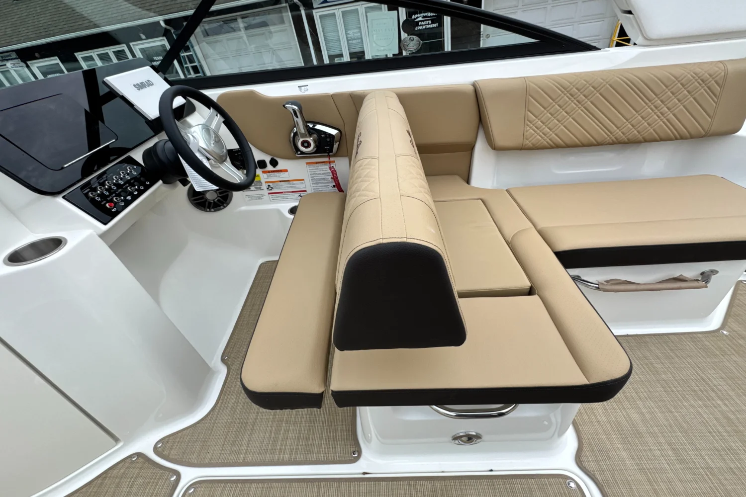 2026 Sea Ray SDX 250 Outboard Image Thumbnail #25