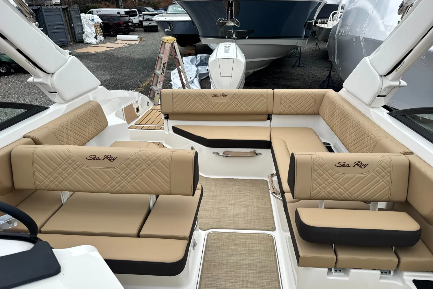 2026 Sea Ray SDX 250 Outboard Image Thumbnail #51