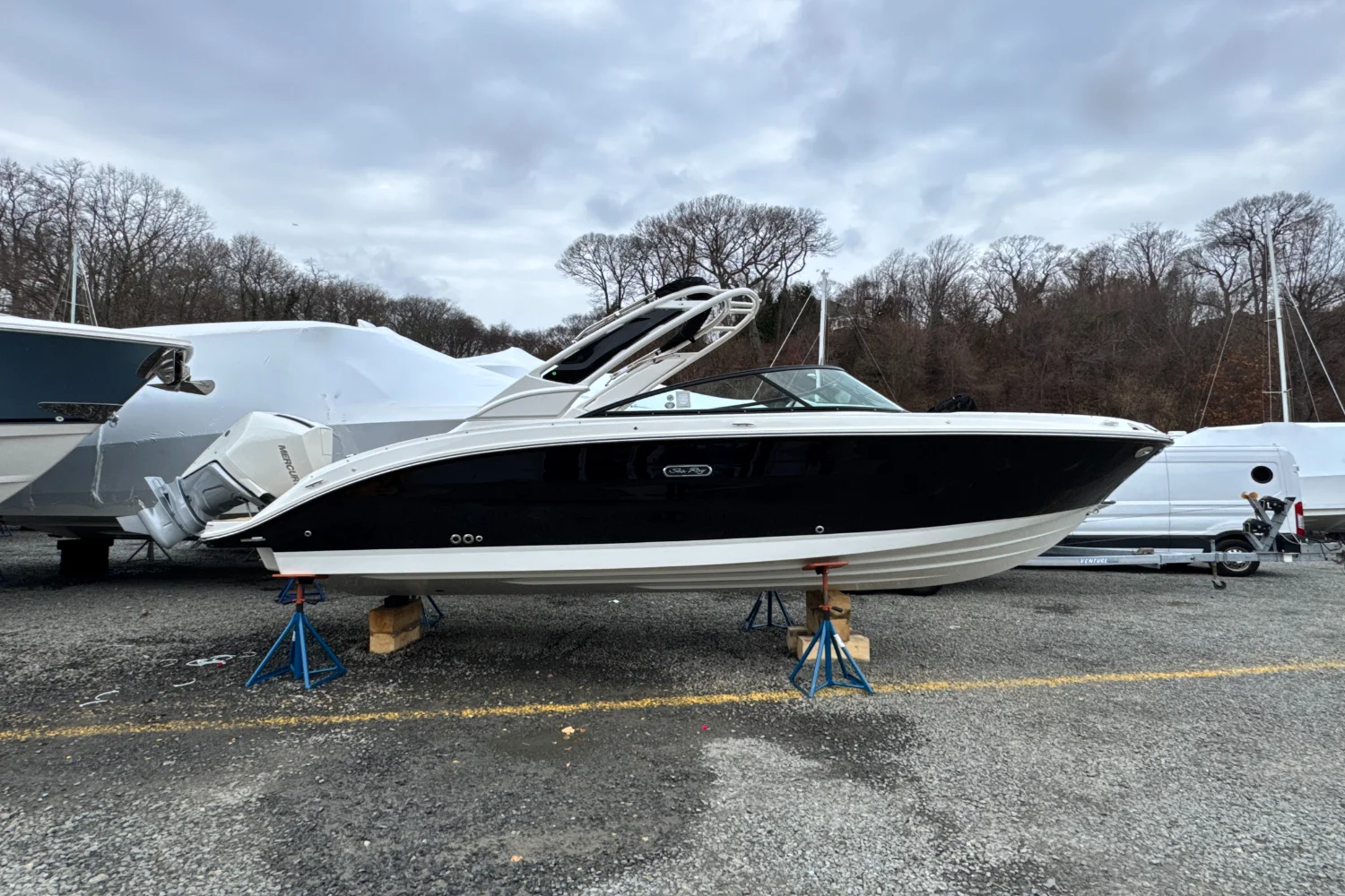 2026 Sea Ray SDX 250 Outboard Image Thumbnail #0