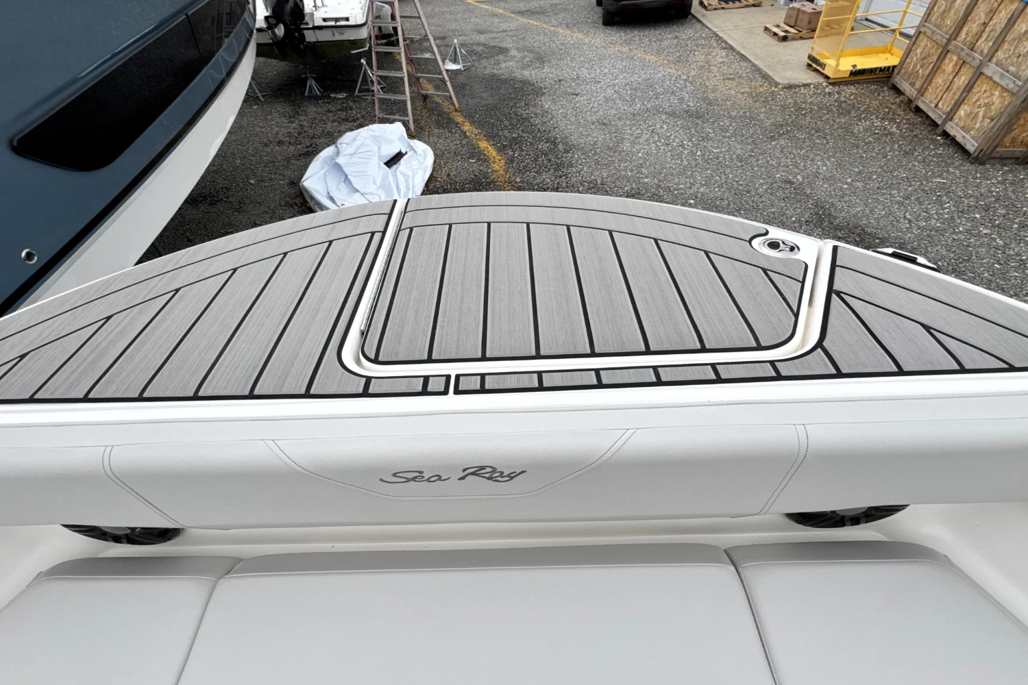 2026 Sea Ray SDX 270 Outboard Image Thumbnail #53