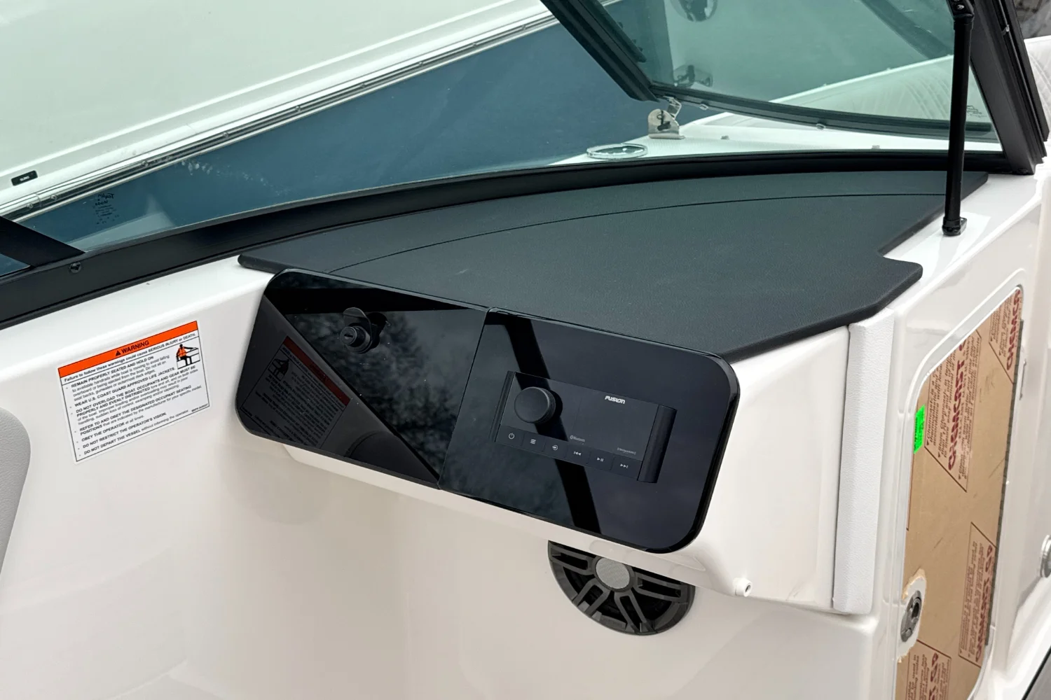 2026 Sea Ray SDX 270 Outboard Image Thumbnail #30