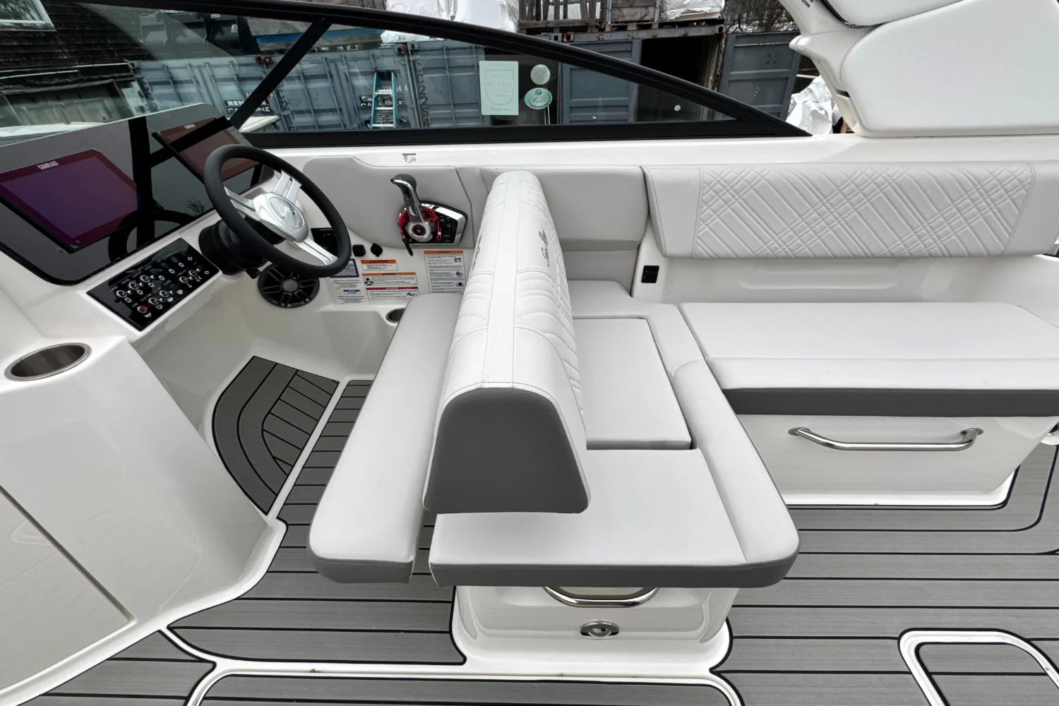 2026 Sea Ray SDX 270 Outboard Image Thumbnail #24