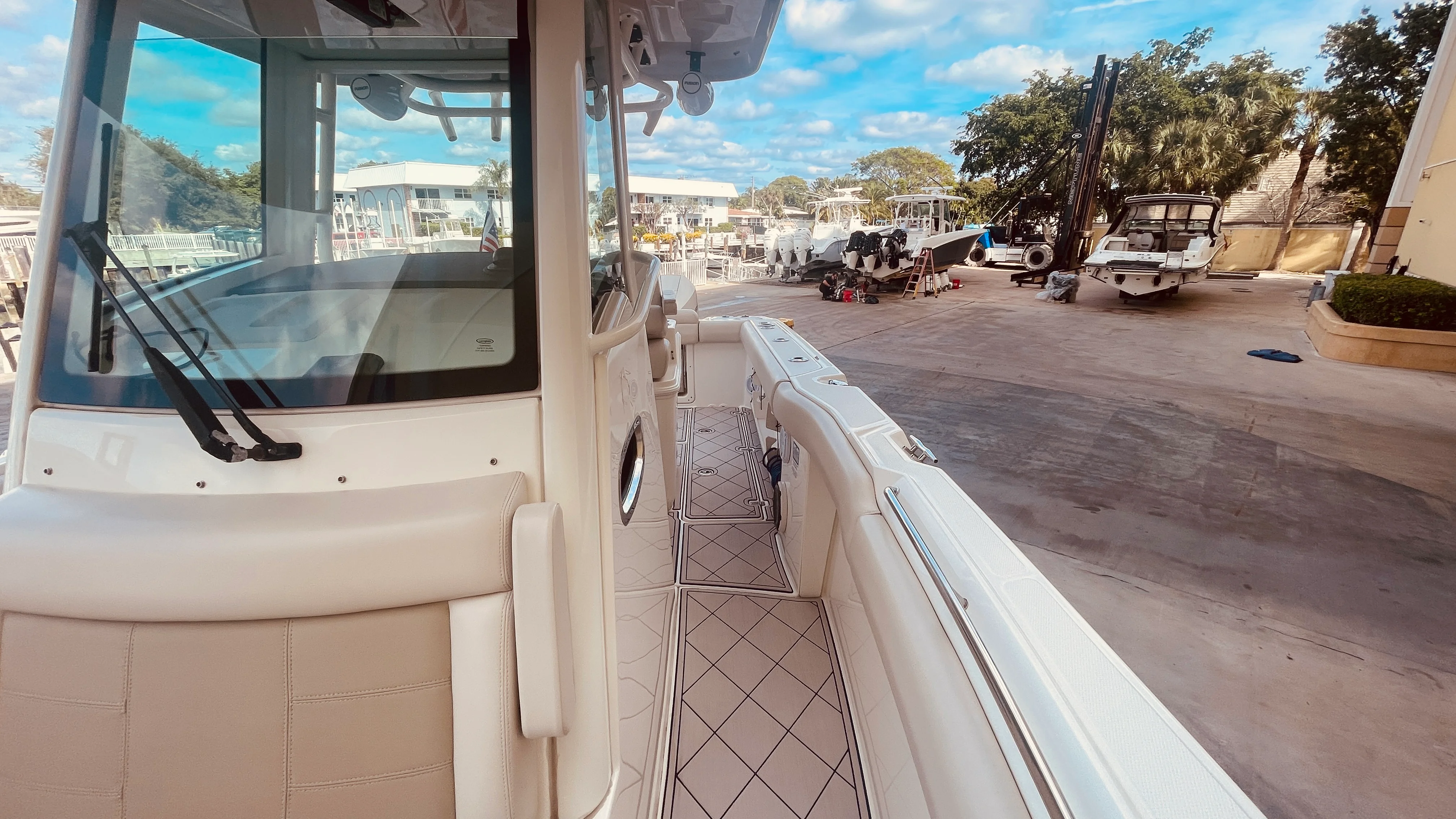 2019 Boston Whaler 280 OUTRAGE Image Thumbnail #23