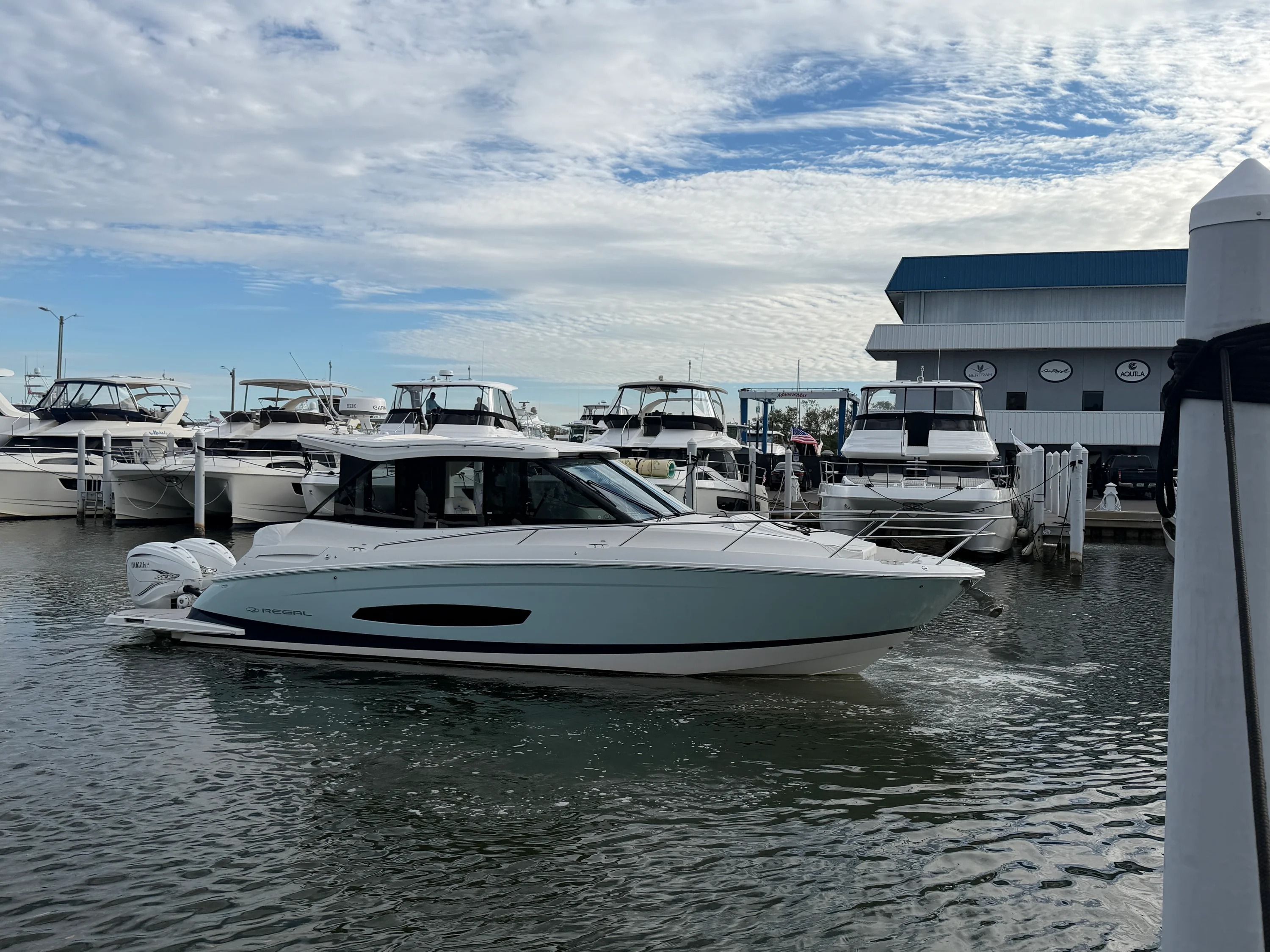 2023 Regal 36XO Image Thumbnail #1