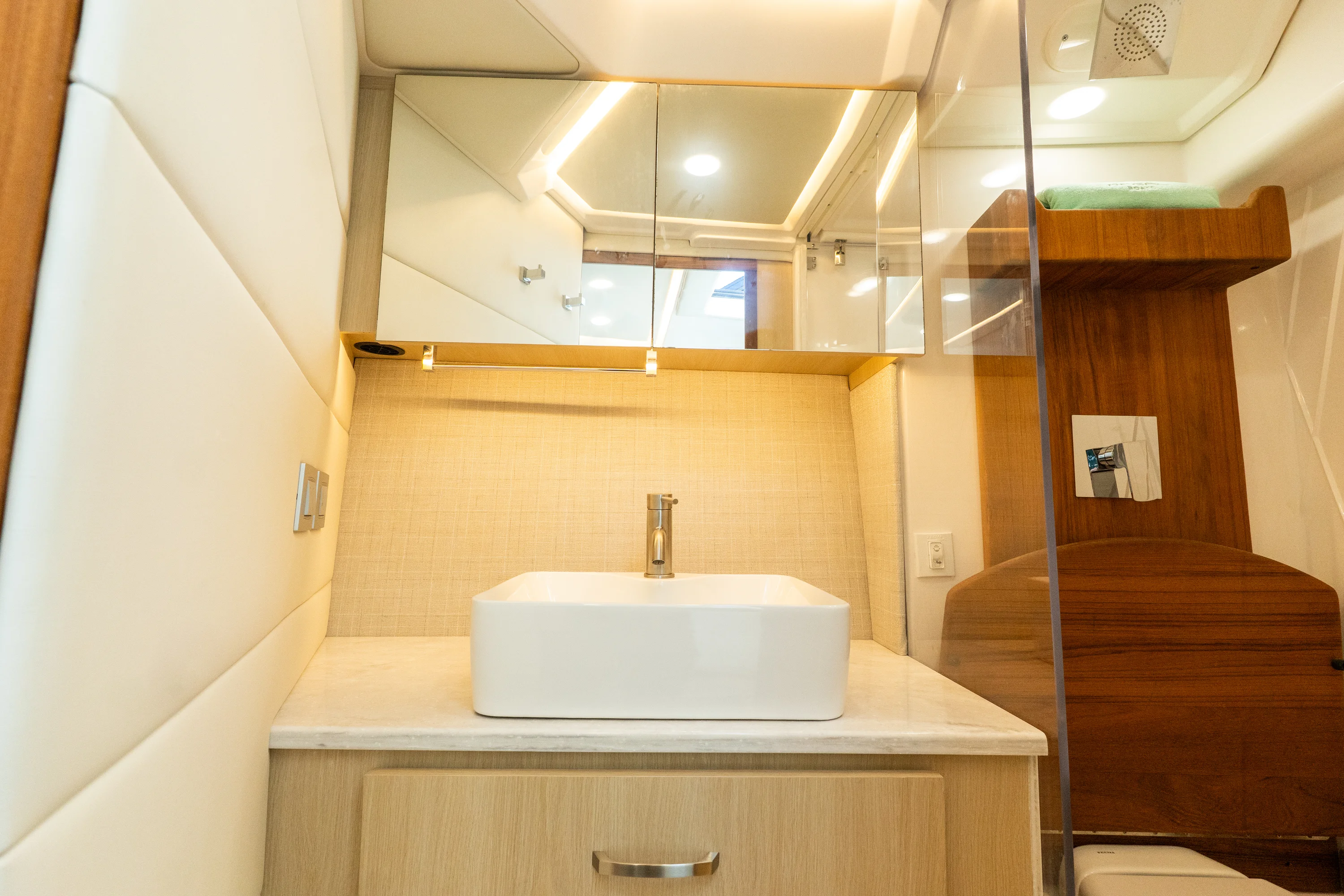 2023 Regal 36XO Image Thumbnail #14