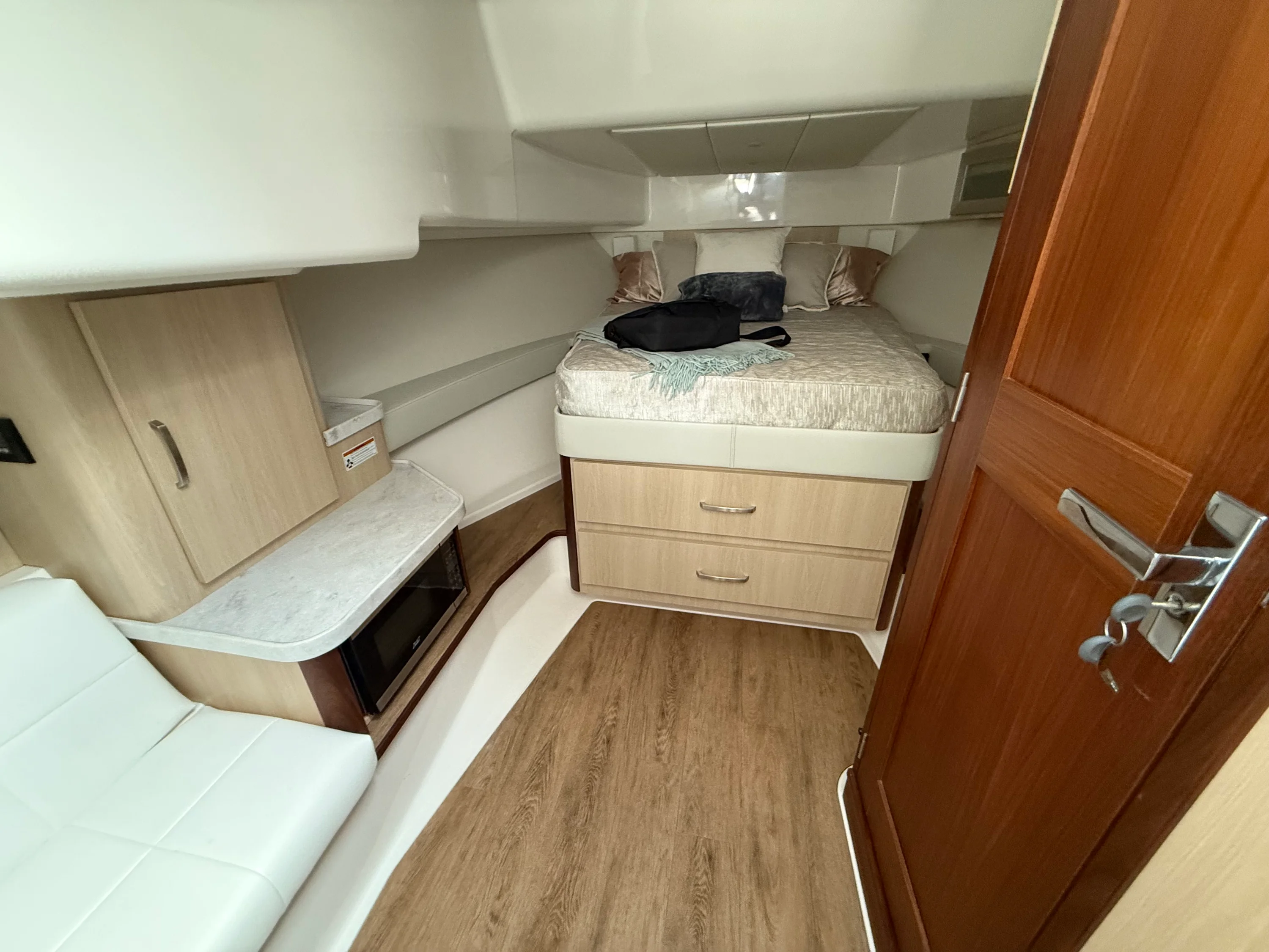 2023 Regal 36XO Image Thumbnail #13