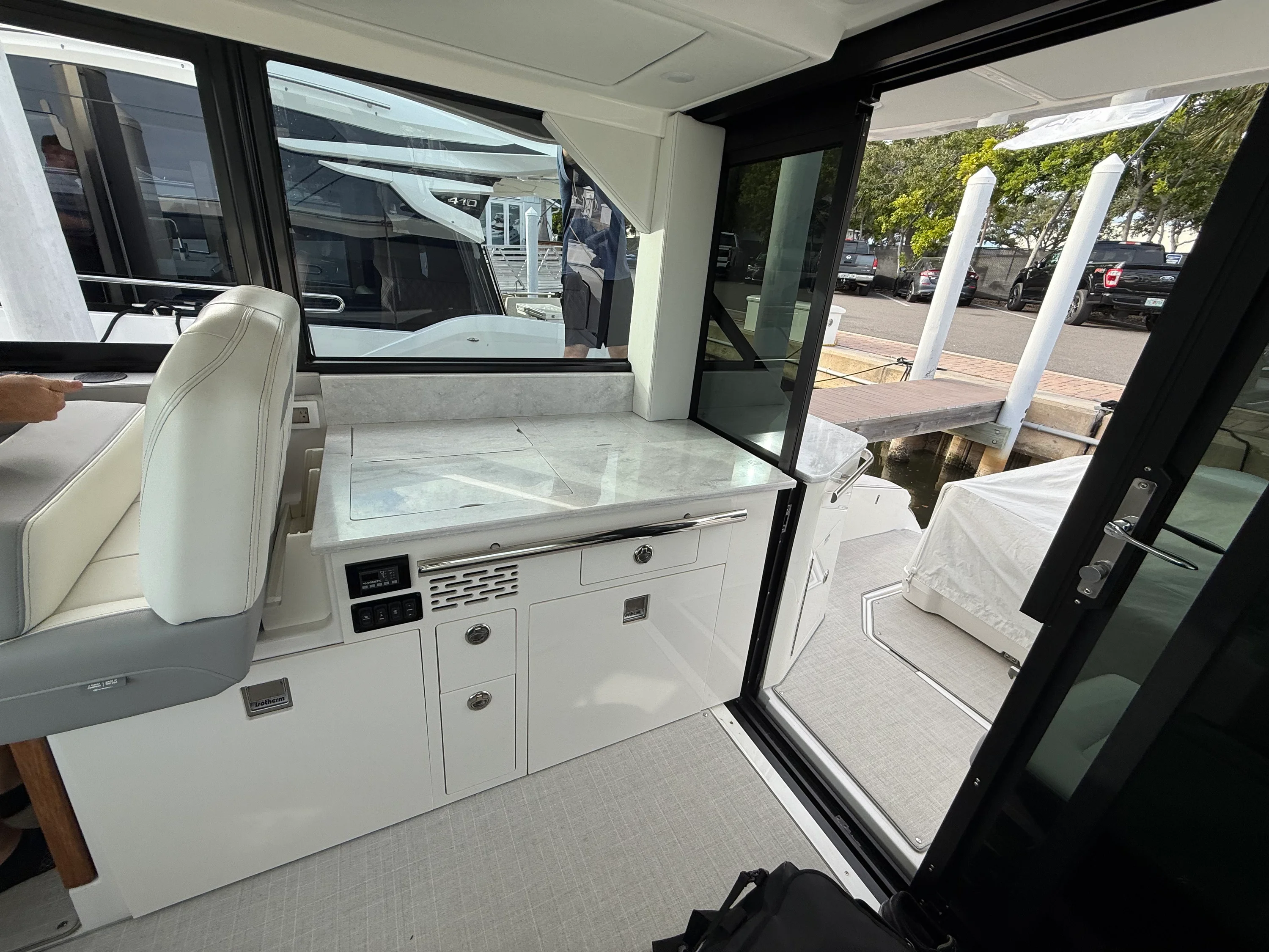 2023 Regal 36XO Image Thumbnail #11